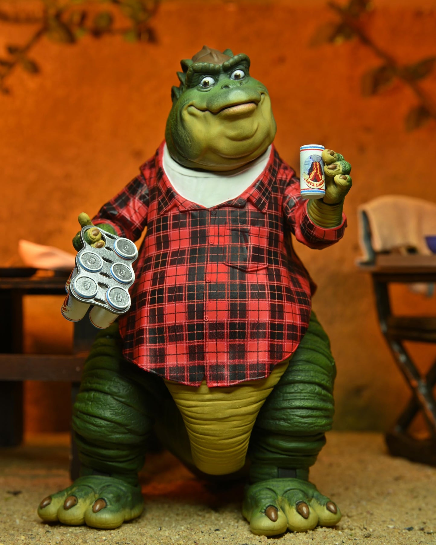 NECA Dinosaurs Ultimate Earl Sinclair 7-Inch Action Figure | Collectible Figure
