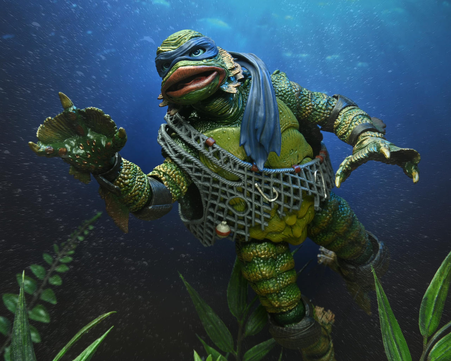 NECA Universal Monsters x TMNT: Leonardo as The Creature – 7-inch Action Figure