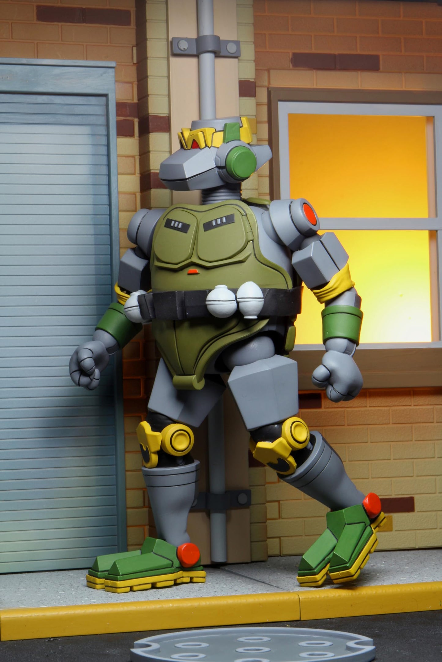 NECA 7-Inch Mighty Metalhead Ultimate Action Figure - TMNT Deluxe Collectible