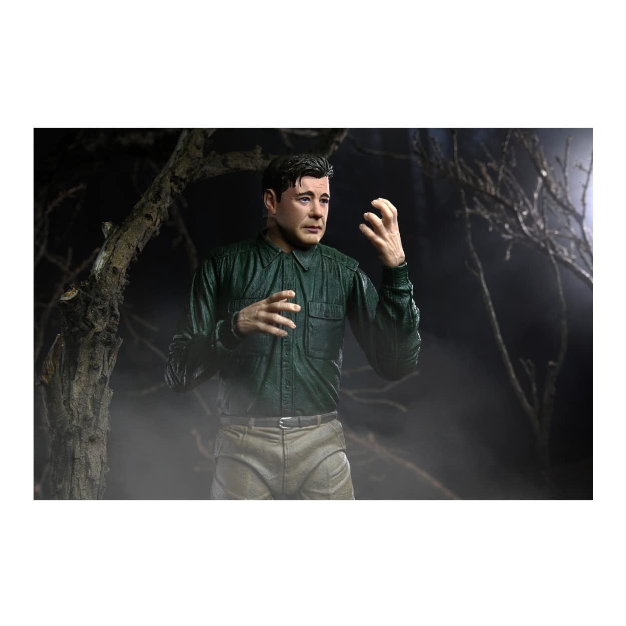 NECA Wolf Man Ultimate 7-Inch Action Figure | Universal Monsters Collectible