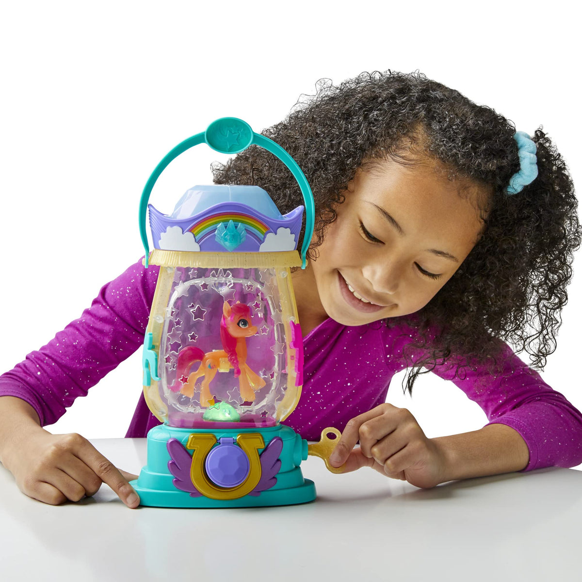 My Little Pony Sparkle Reveal Lantern Sunny Starscout – Light-Up Toy with 25 Pieces