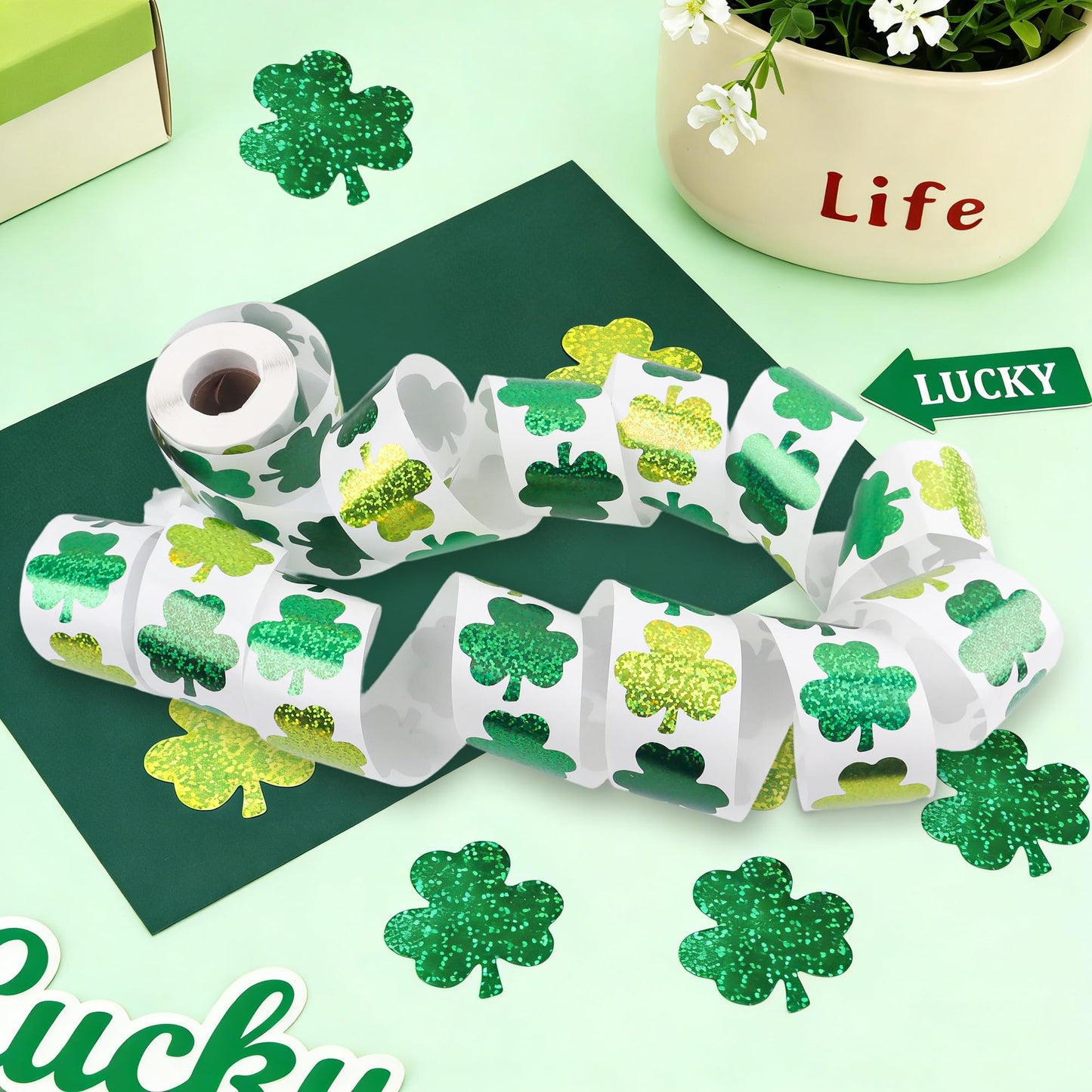Nelisylux St. Patrick's Day Stickers Roll – 500 Pcs Glitter & Holographic Shamrocks