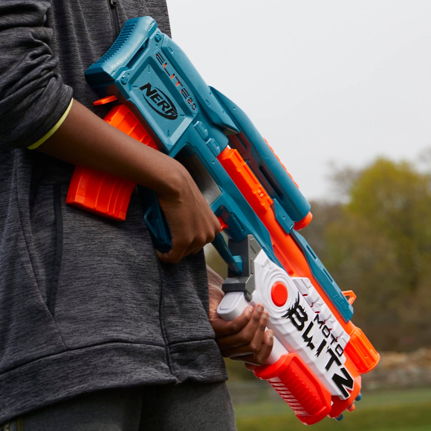 Nerf Elite 2.0 Motoblitz Blaster with Scope — 2 Modes, 10-Dart Motorized & 6-Dart Airblitz