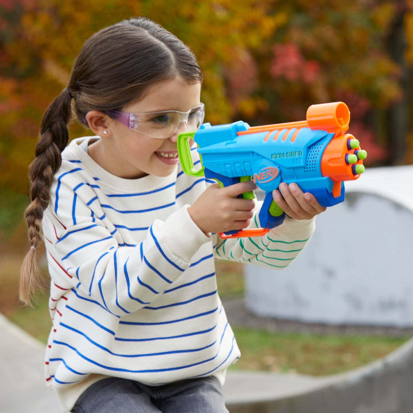 NERF Elite Junior Explorer Easy-Play Foam Blaster – 8 Darts, Ages 6+