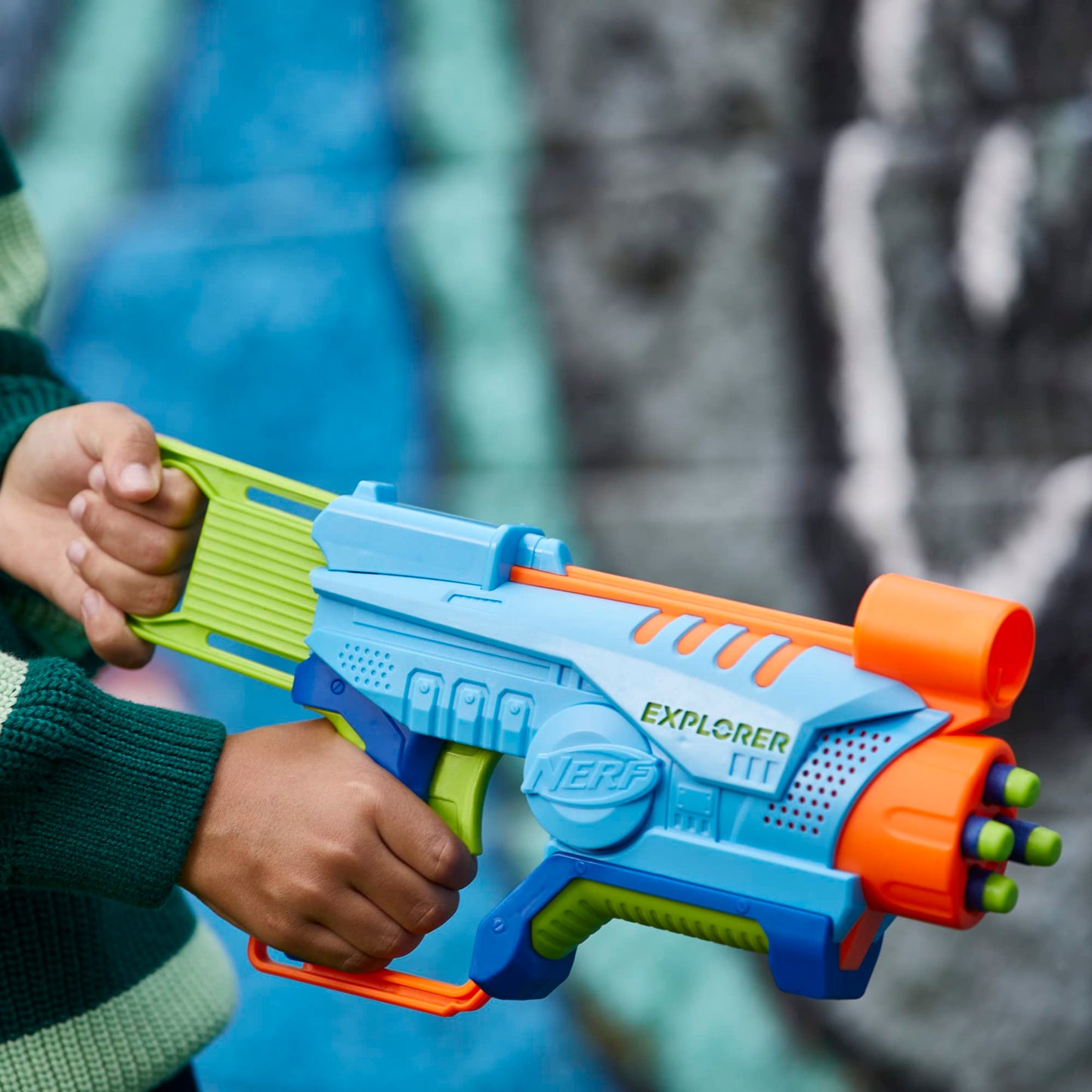 NERF Elite Junior Explorer Easy-Play Foam Blaster – 8 Darts, Ages 6+