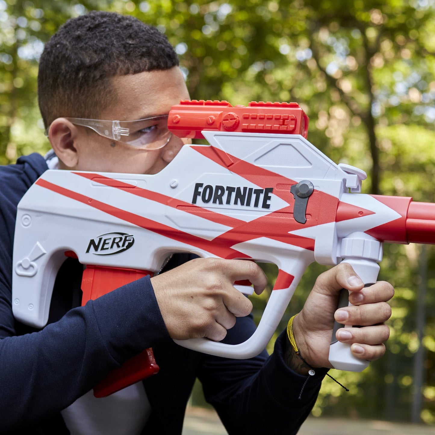 Nerf Fortnite B-AR Motorized Dart Blaster with Converge Wrap – 10-Dart Clip & Darts