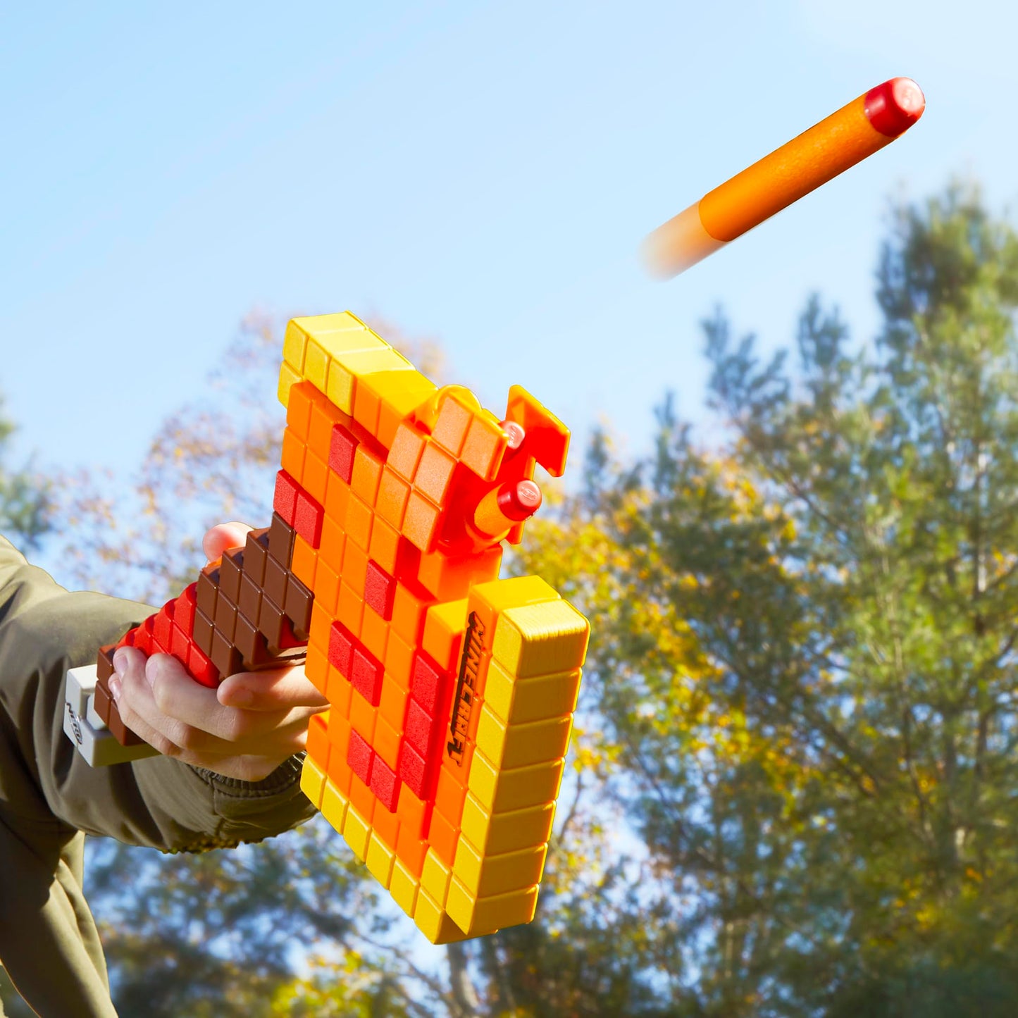Nerf Minecraft Firebrand Axe – Dart-Blasting Toy with 3-Dart Capacity (No Batteries)