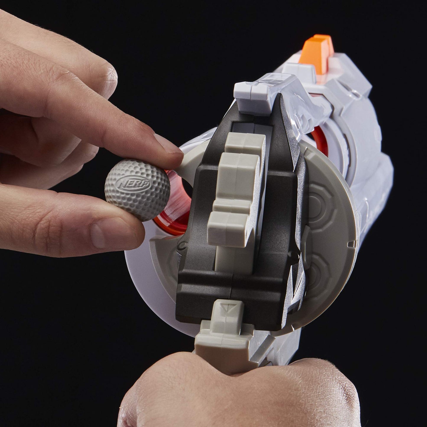 Nerf Overwatch McCree Rival Blaster with Die Cast Badge – 6 Rounds, 80 FPS