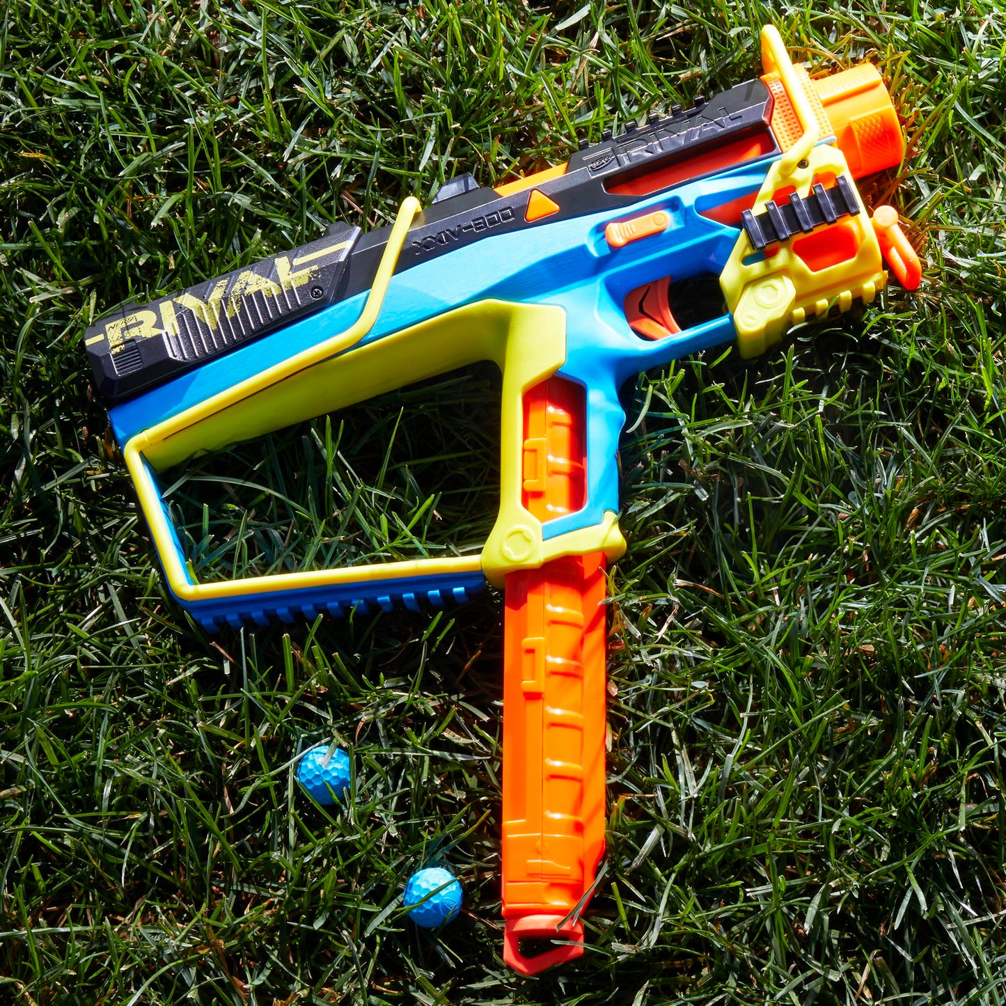 Nerf Rival Mirage XXIV-800 Blaster – 90 FPS, 2 Loading Modes, 8-Round Magazine + 10 Accu-Rounds
