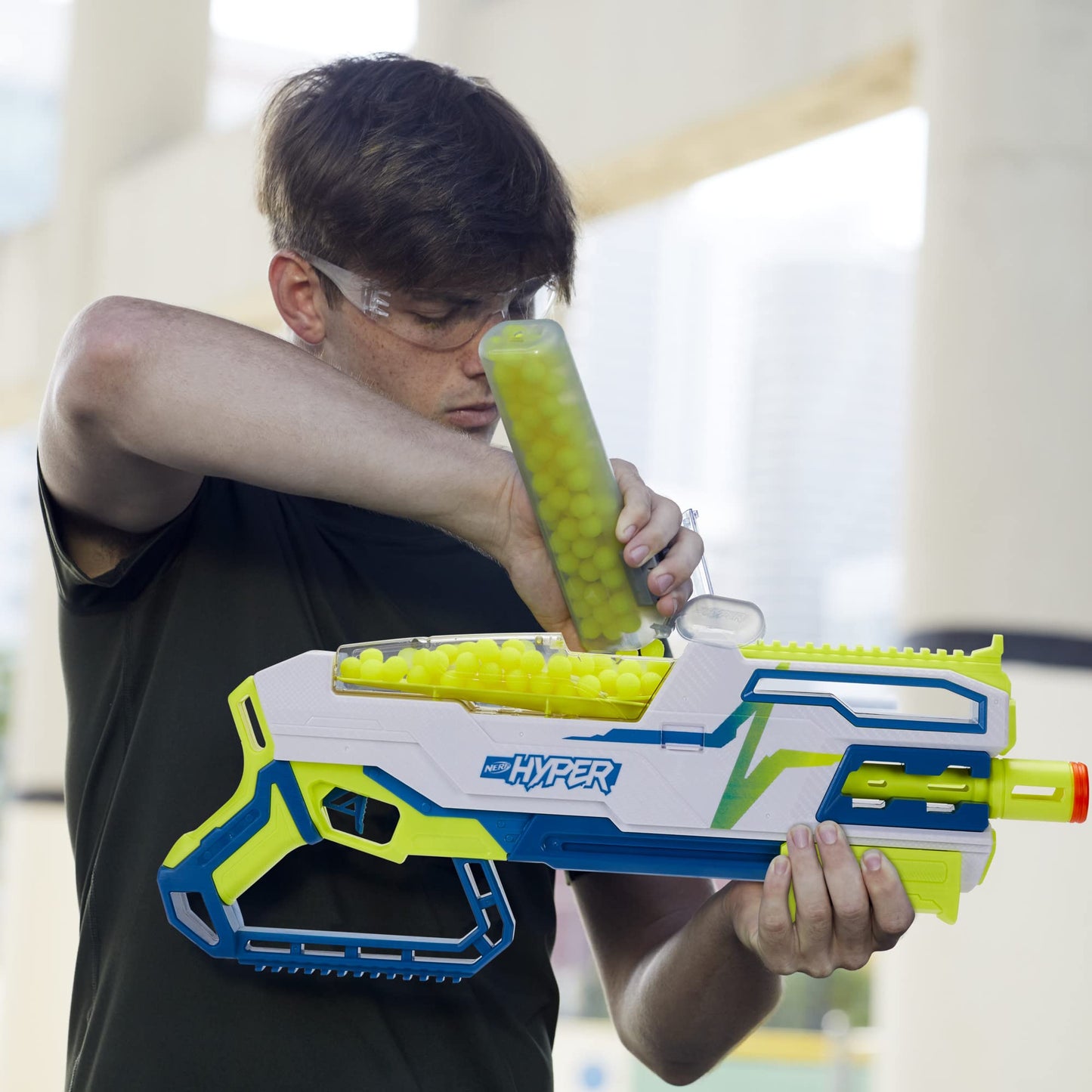 NERF Hyper Siege-50 Bundle — 110 FPS Pump-Action Blaster + Eyewear (Amazon Exclusive)