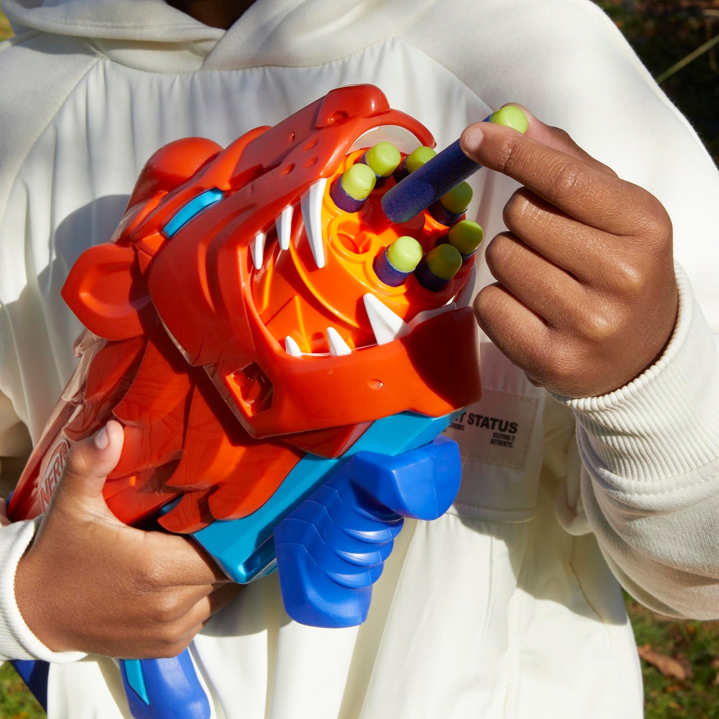 NERF Wild Lionfury Easy Play Dart Blaster — 16 Nerf Elite Darts for 6+ Kids
