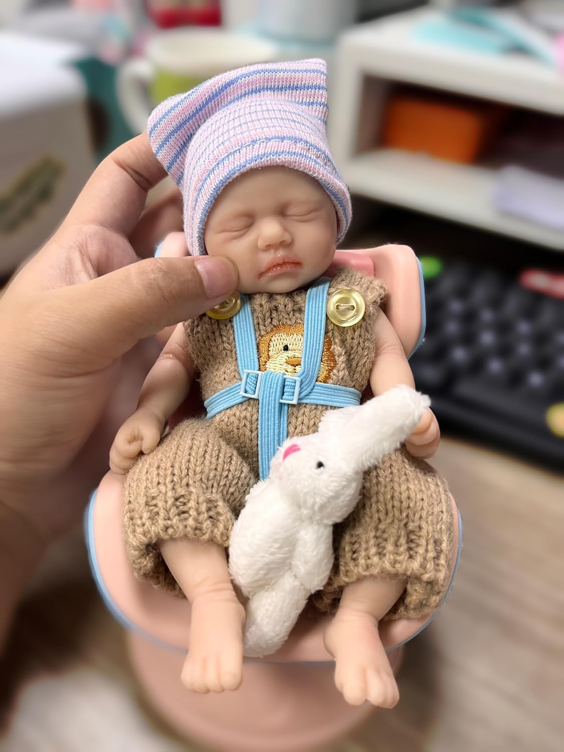 Newtotlove Miniature 7-Inch Silicone Newborn Doll – Realistic Baby Boy with Clothes & Gift Box
