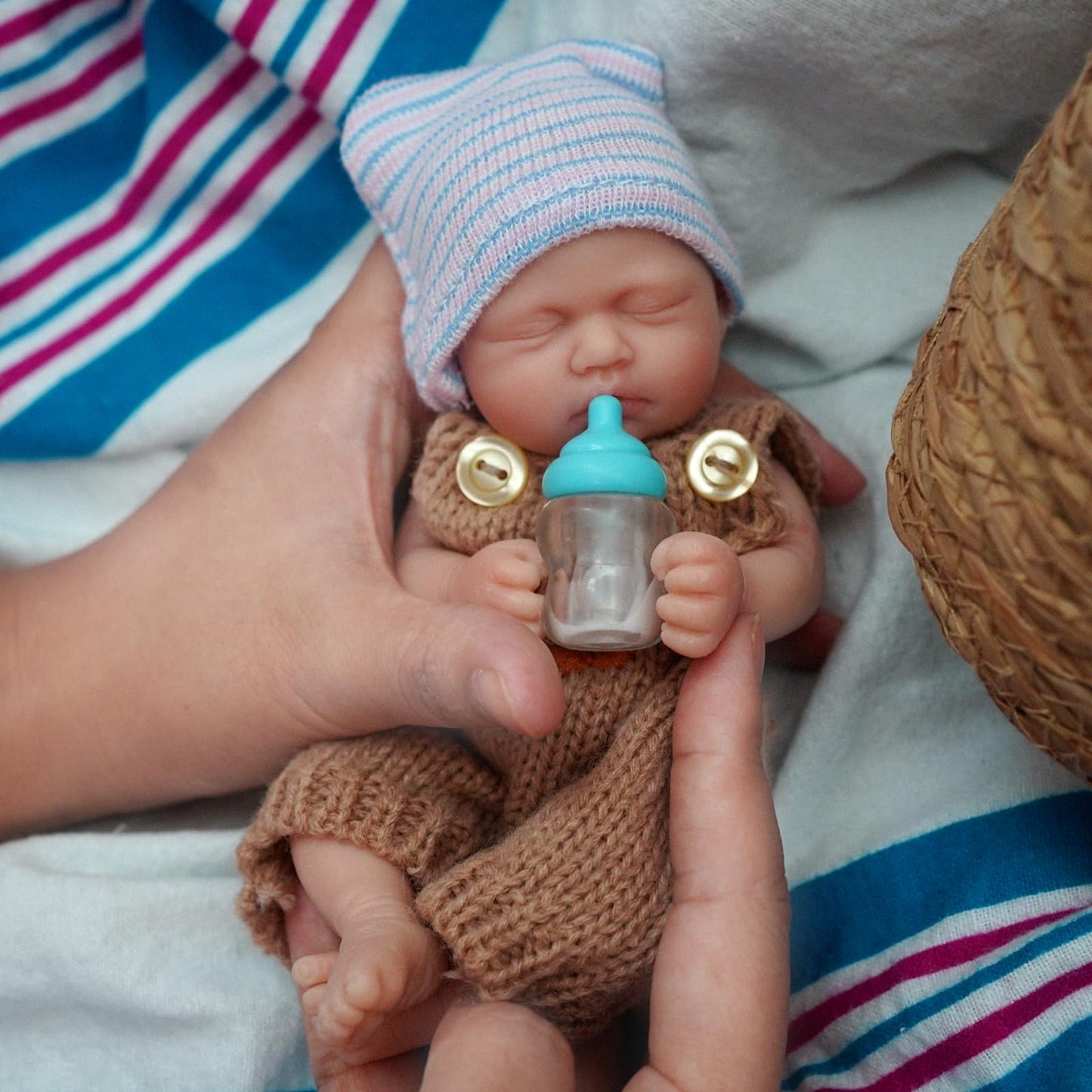 Newtotlove Miniature 7-Inch Silicone Newborn Doll – Realistic Baby Boy with Clothes & Gift Box
