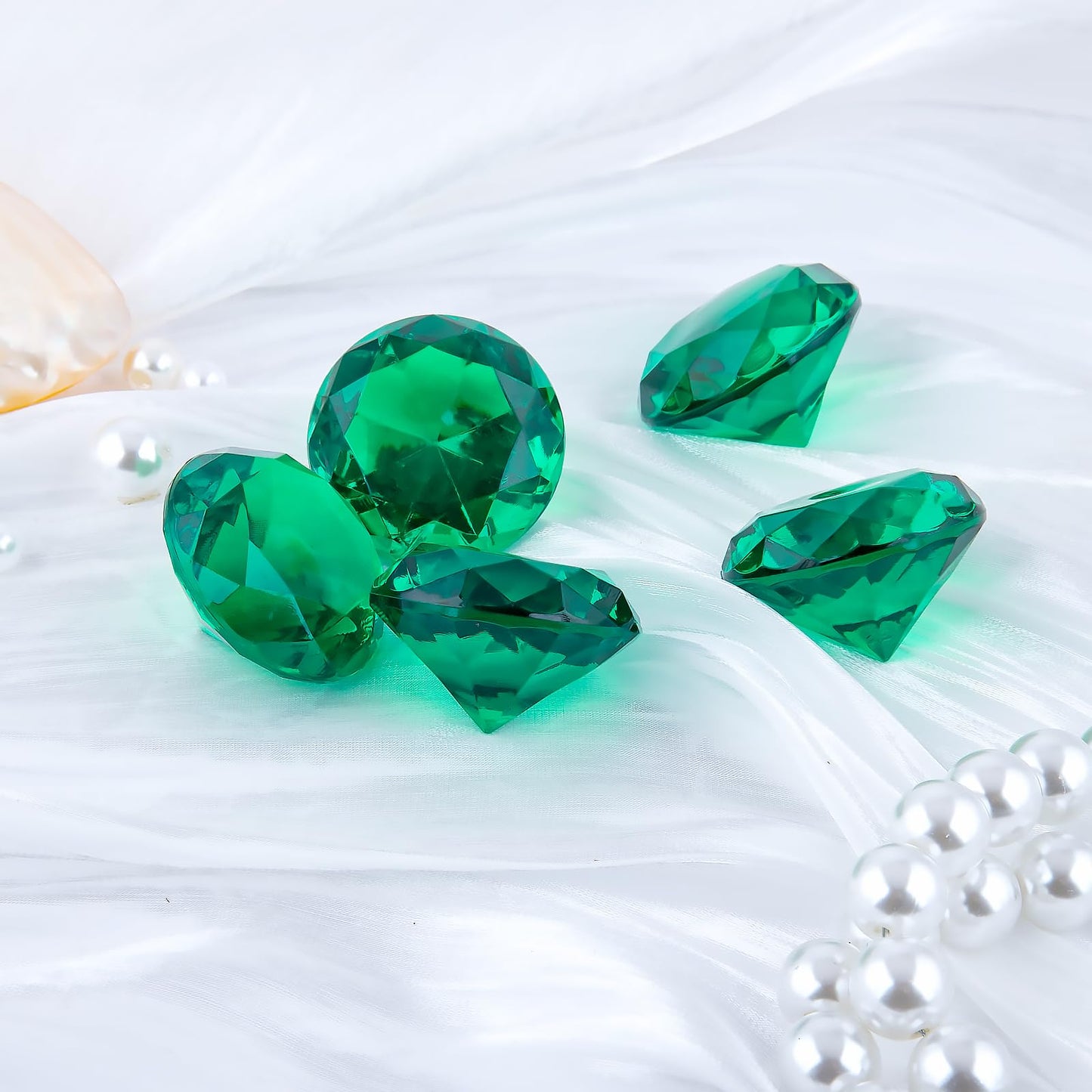 Niceup 26PCS Fake Emeralds: Green Gemstones, 1.57in Acrylic Pool Toys & Party Decor