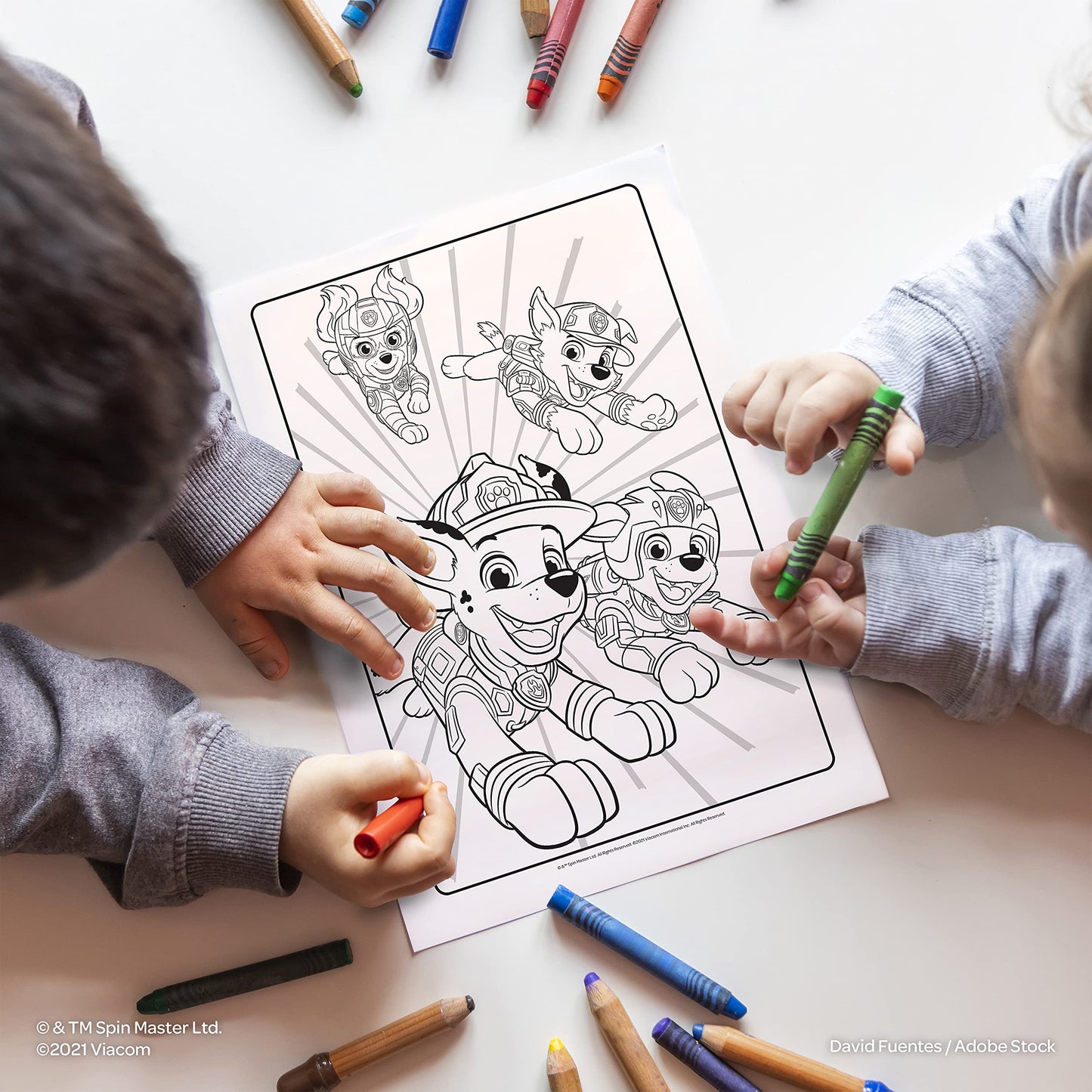 PAW Patrol Color & Trace Book – 48 Pages, 8 Tracing Sheets & Stickers (Nickelodeon Licensed) | Bendon 51122
