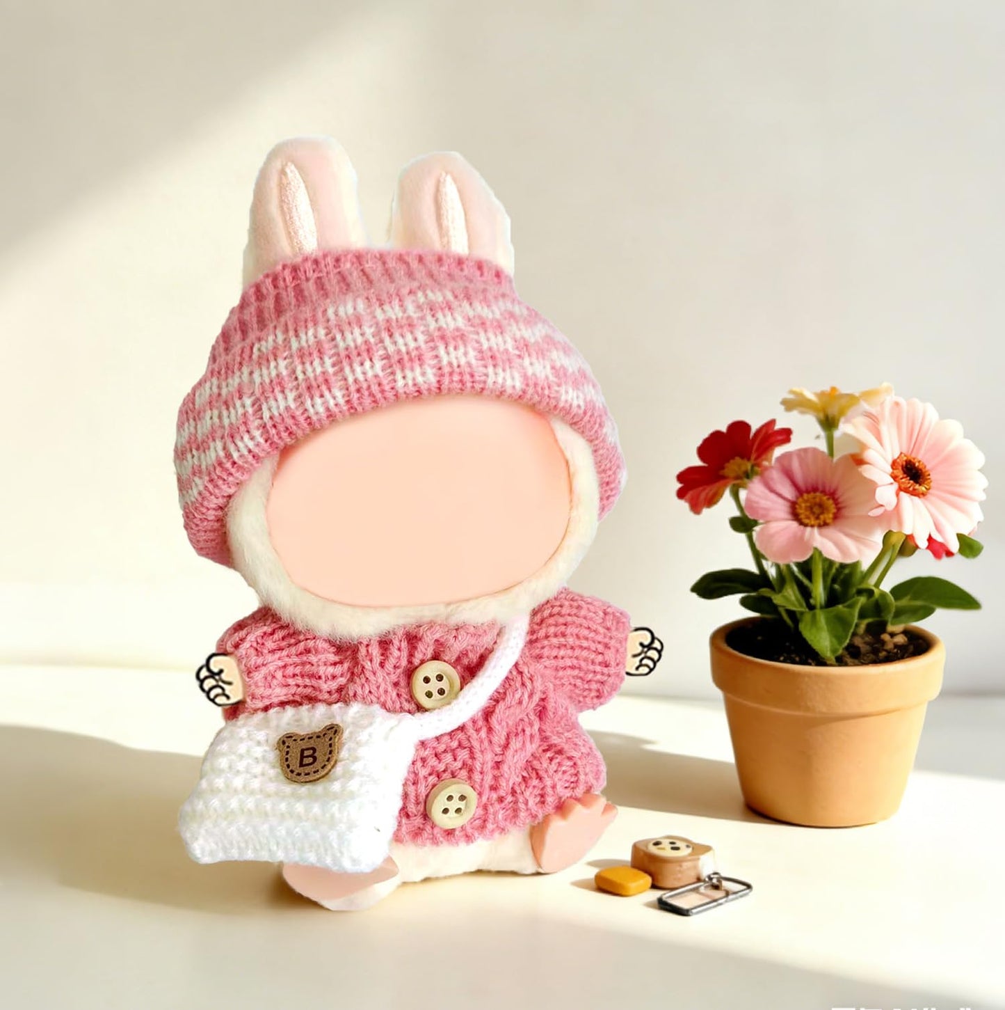 NiXiSHEEN 17cm Doll Clothes Set – Hand-Crocheted Rose Pink Sweater Outfit with Hat & Crossbody Bag for 15cm/17cm Dolls