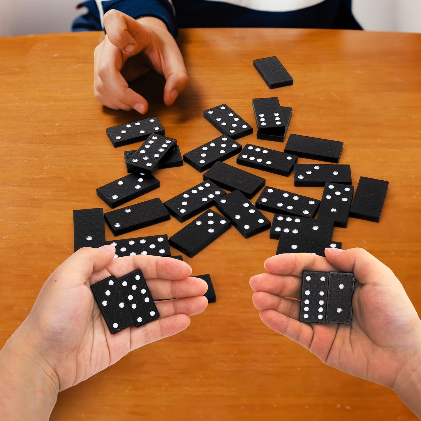 Noamus 30 Pack Mini Wooden Dominoes Set – Double 6 Dominoes with Wooden Case & Instructions