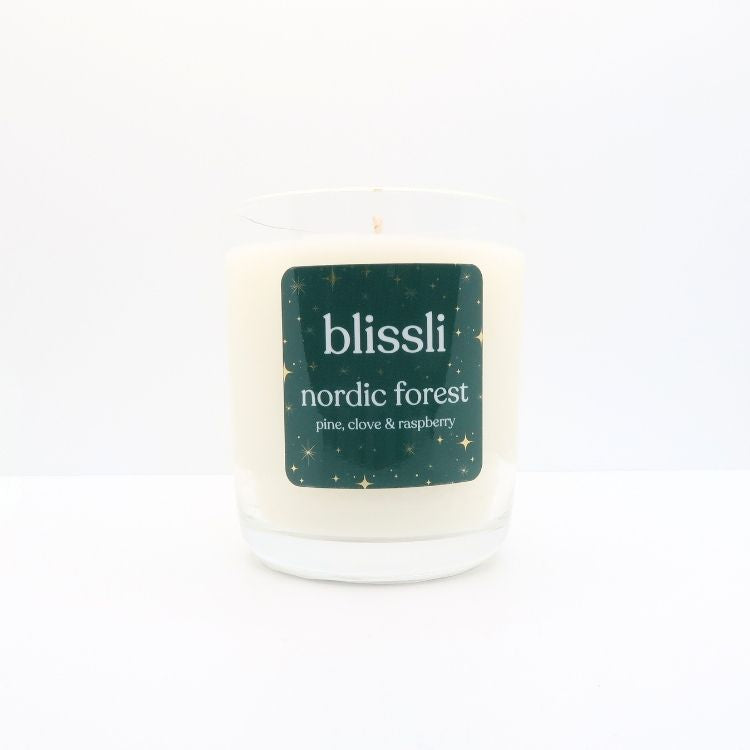 nordic forest – pine, clove & raspberry 220g soy candle
