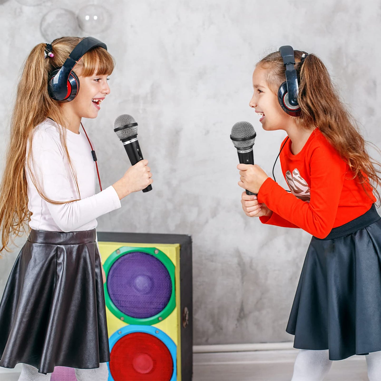 NUOBESTY Kids Pretend Microphone Toy - Lightweight Plastic Microphone Prop for Party Favors and Costume Play