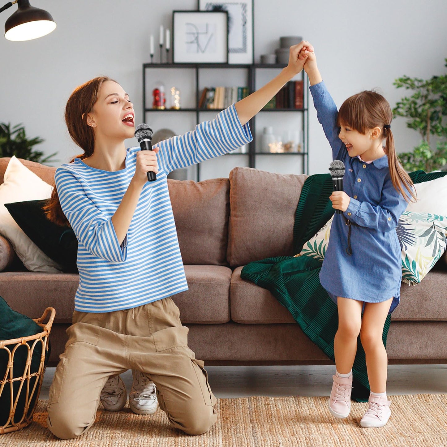 NUOBESTY Kids Pretend Microphone Toy - Lightweight Plastic Microphone Prop for Party Favors and Costume Play