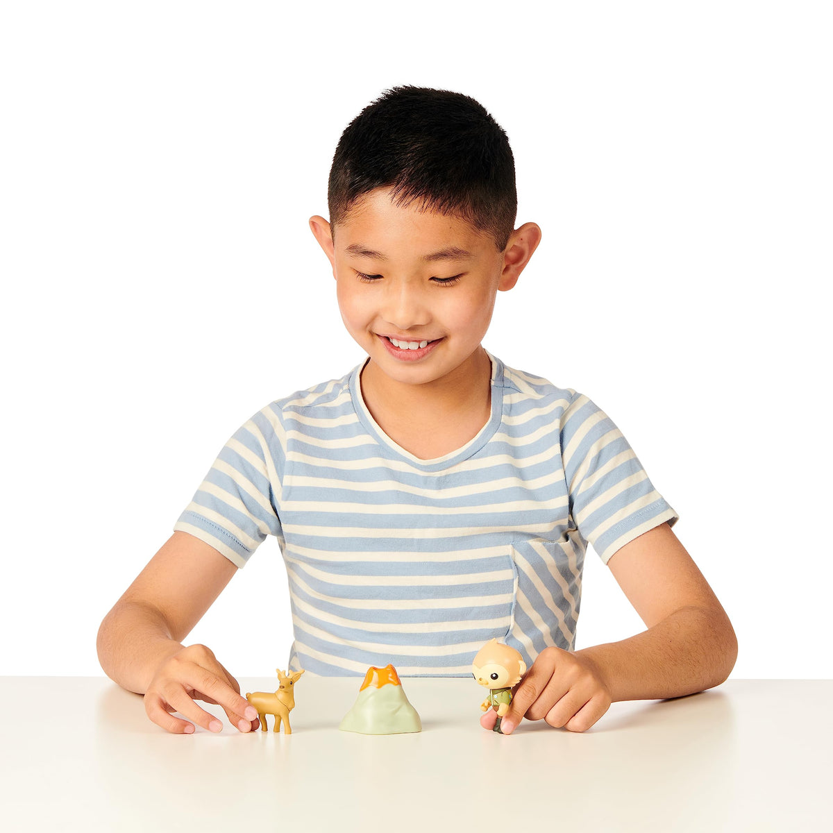 Octonauts Above and Beyond Paani Adventure Pack – 7cm Figure with Volcano & Reindeer