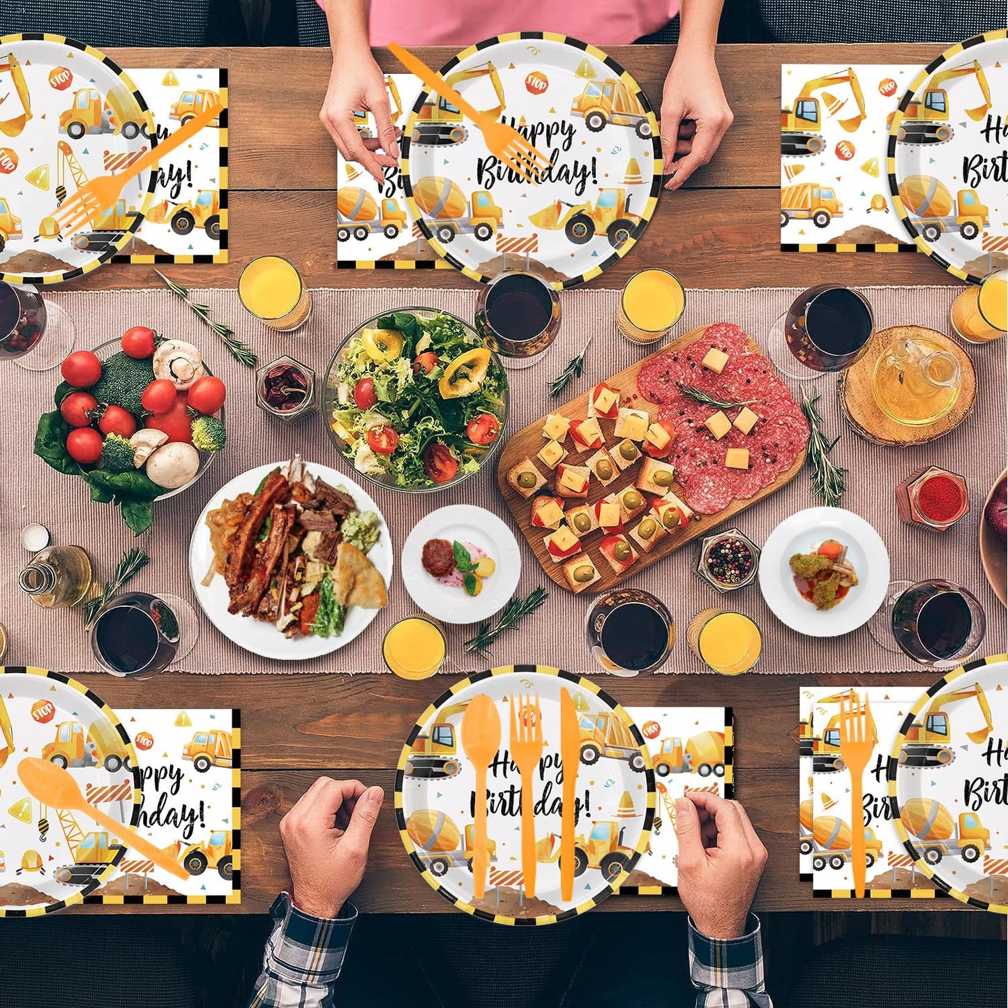 Oigco Construction Birthday Party Supplies – Plates, Cups, Napkins & Cutlery for 24 Guests