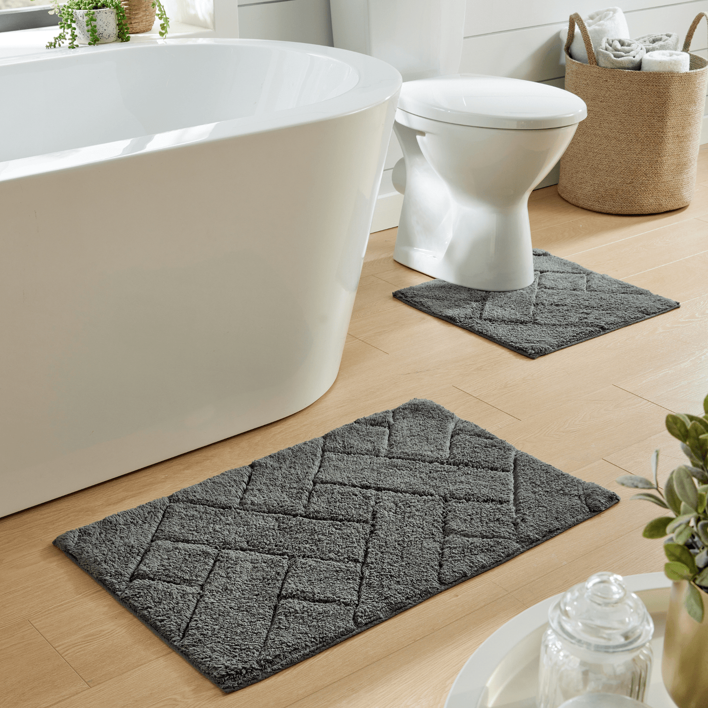 OLIVIA ROCCO Bali Bath Mat And Pedestal Set Luxurious Super Absorbent Easy Care Non Slip