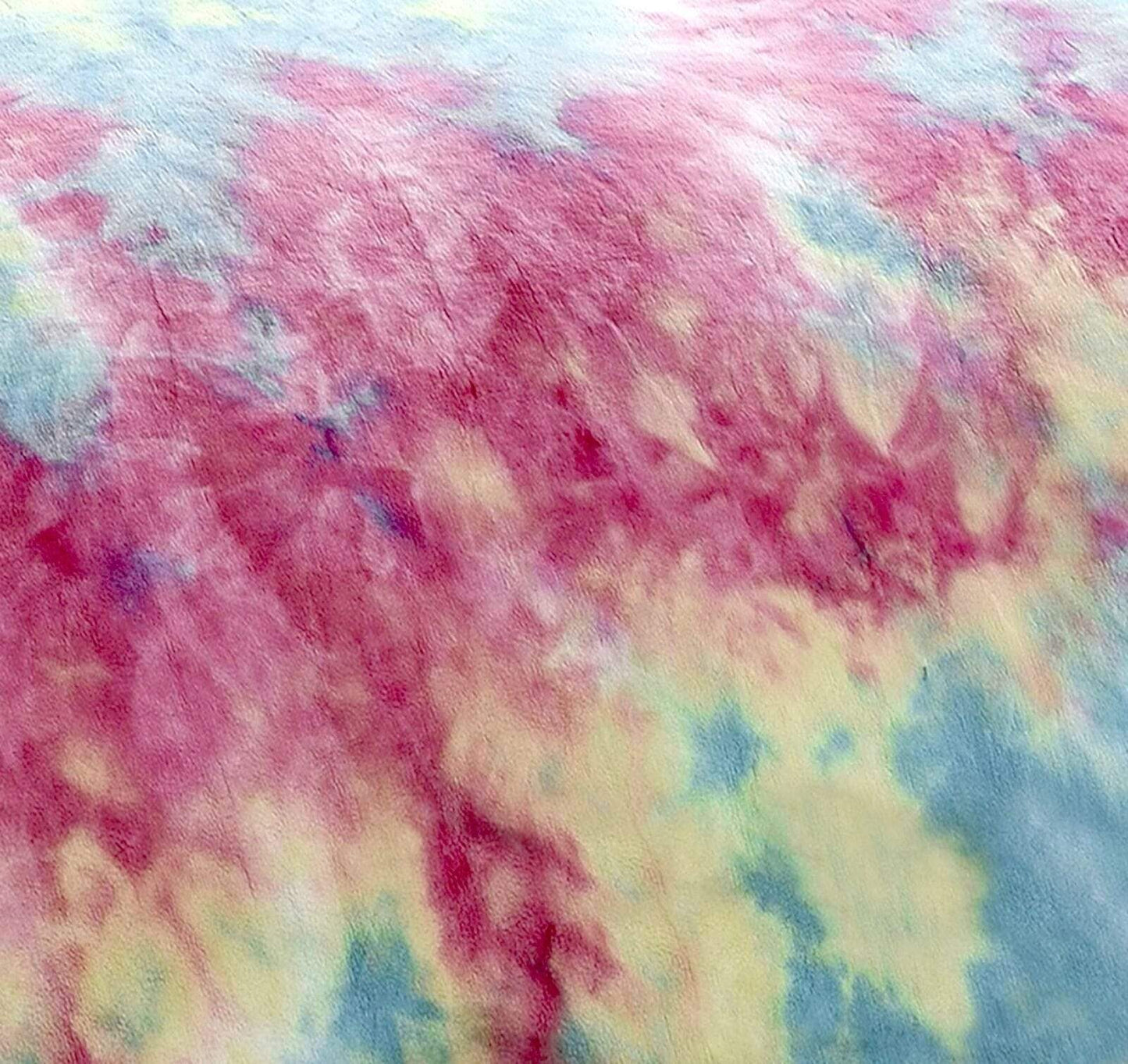 OLIVIA ROCCO Tie Dye Rainbow Teddy Fleece Duvet Set for Kids Reversible Bedding for a Hotel-Style Bedroom Refresh