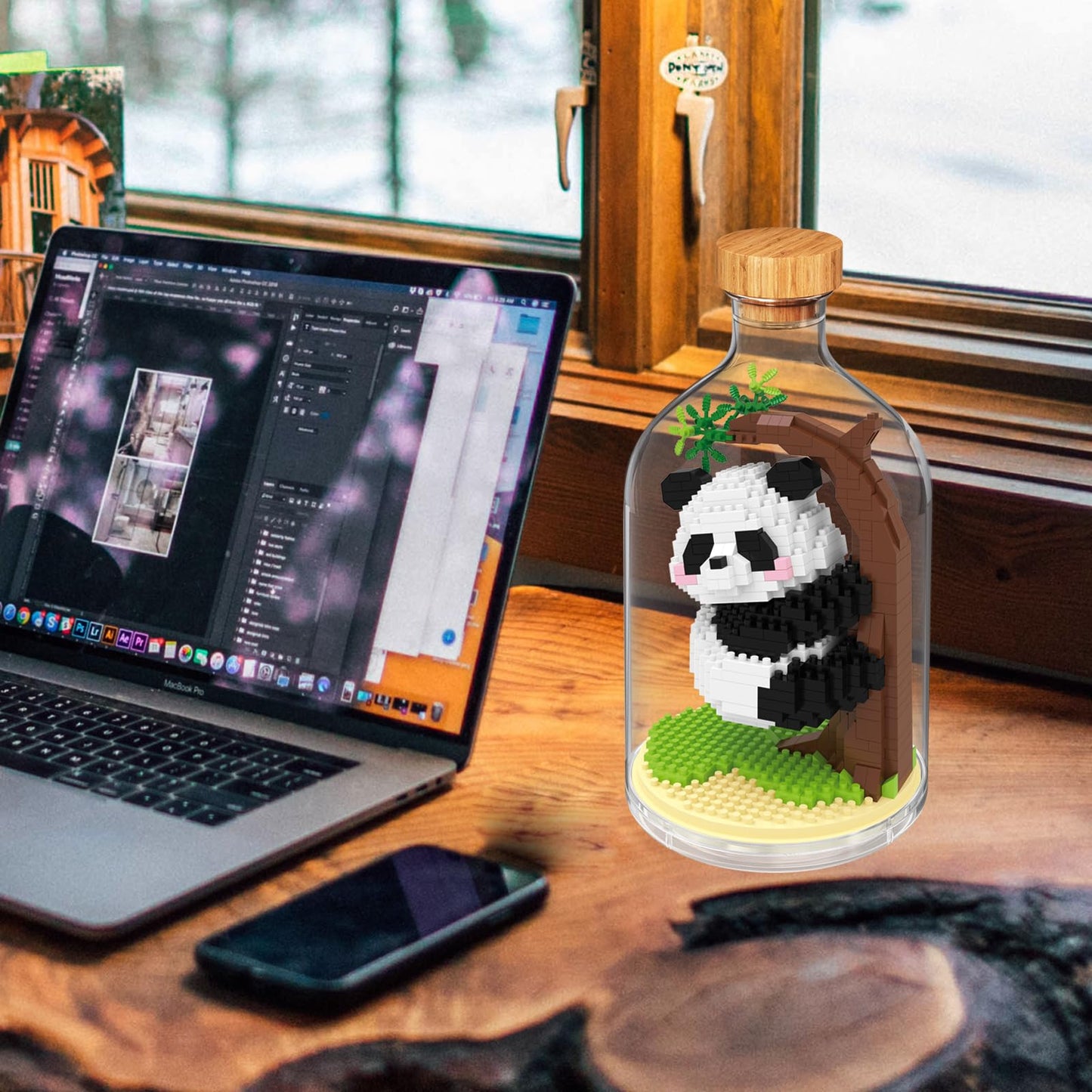OLTLYUNH Creative Panda Building Set – Adult Mini Animal Friends, Climbing Panda, Office & Home Decor