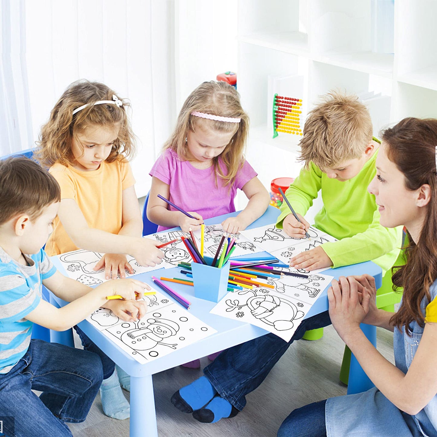 Omgouue 32-Piece Christmas Coloring Books for Kids – 5x7 Inch Holiday Coloring Set