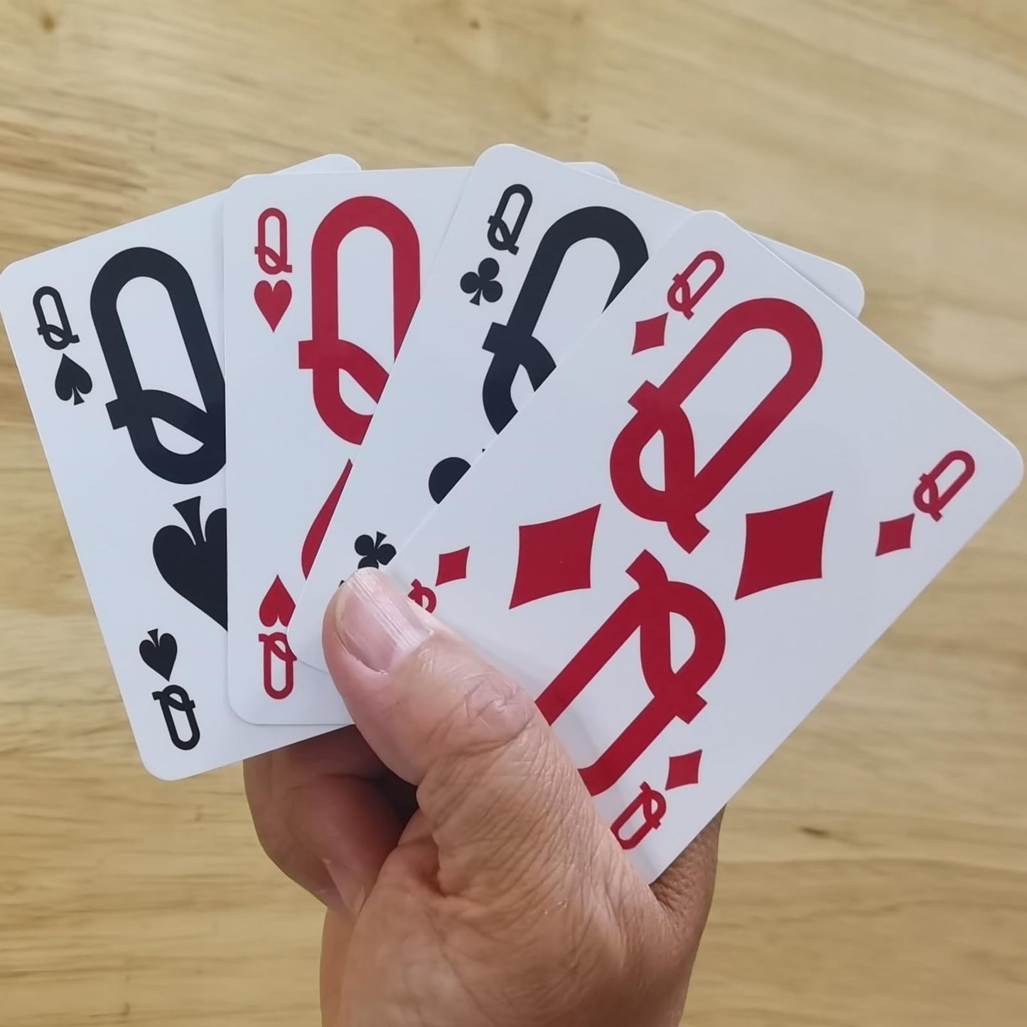 ooelyy 2 Pack Elite Low Vision Playing Cards – Large Print Decks for Visually Impaired & Seniors