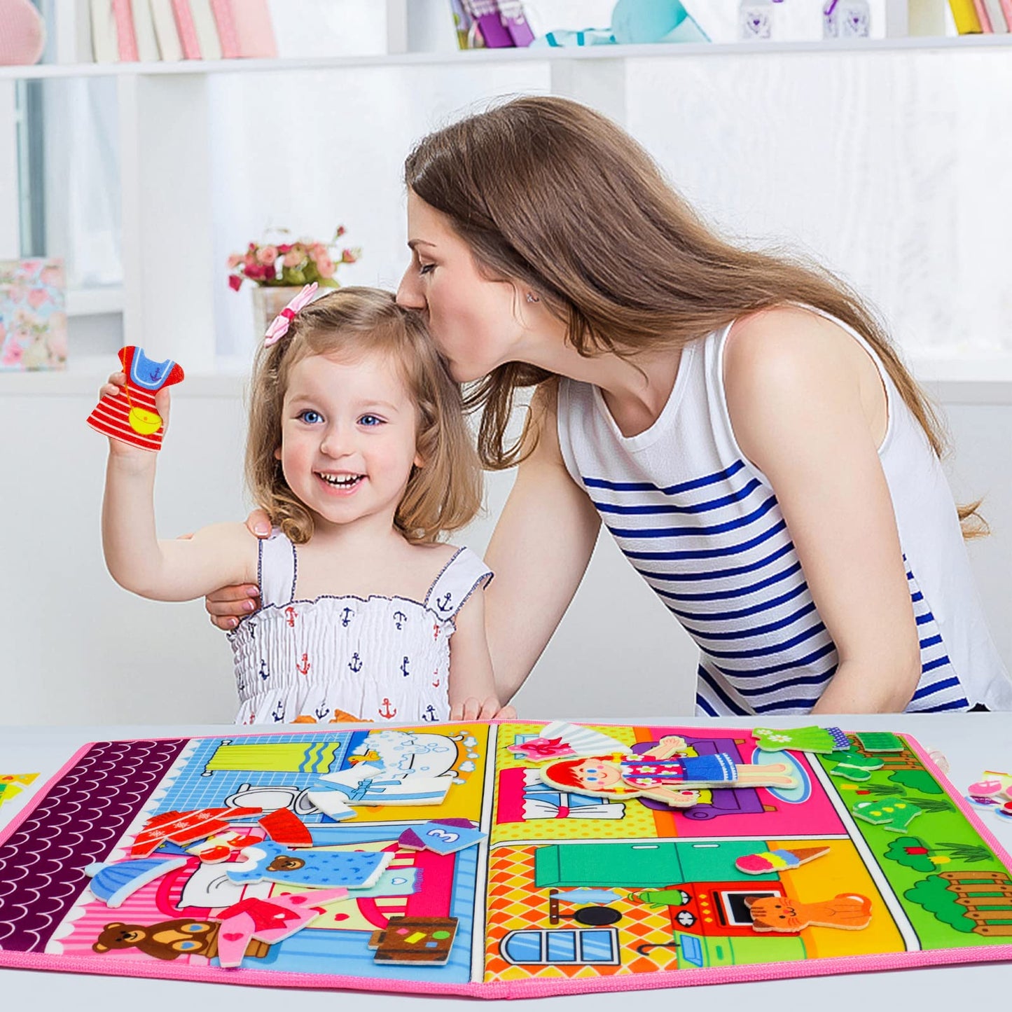 OKOOKO Dress Up House Felt Board – 35-Piece, Double-Sided, Foldable