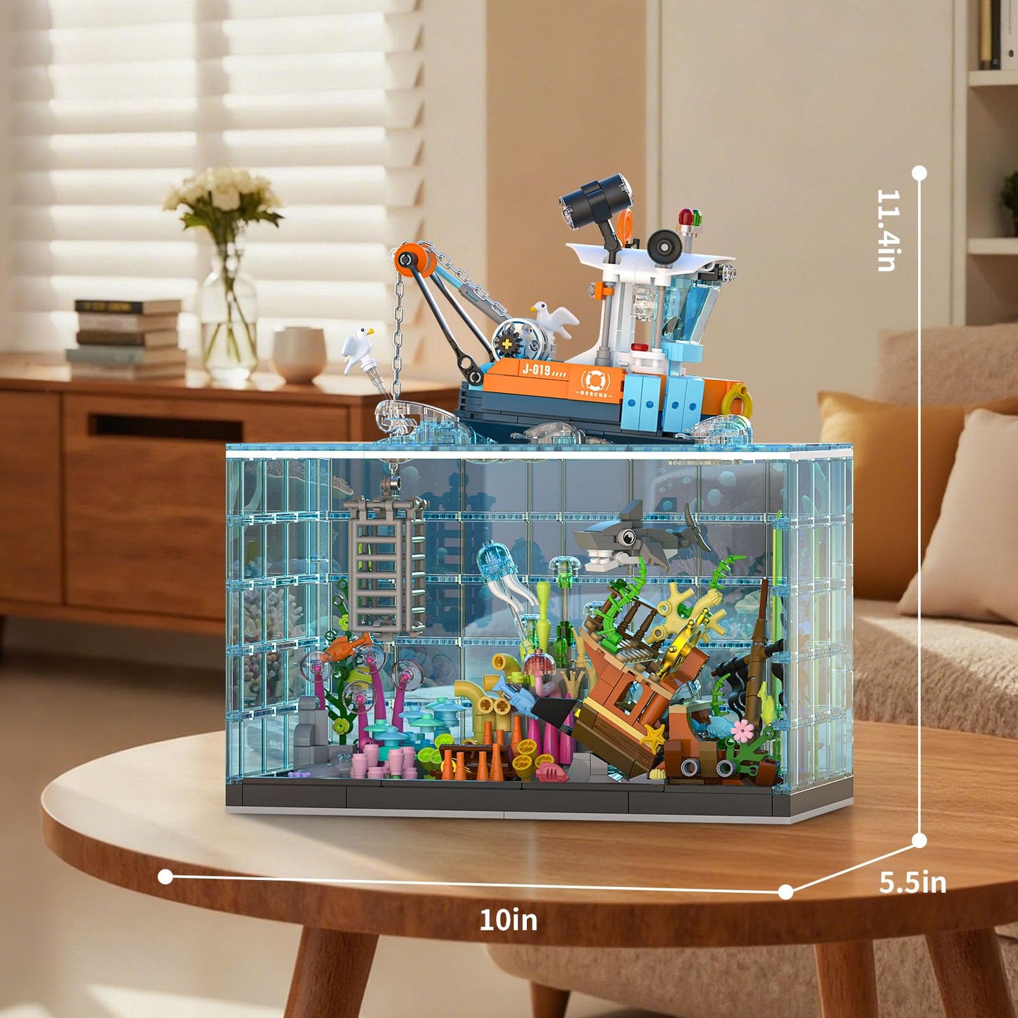 OQMI Fish Tank Building Set for Adults – 830 Pcs Deep Sea Aquarium with Boat (LEGO Compatible) – Gift for Teens 14+