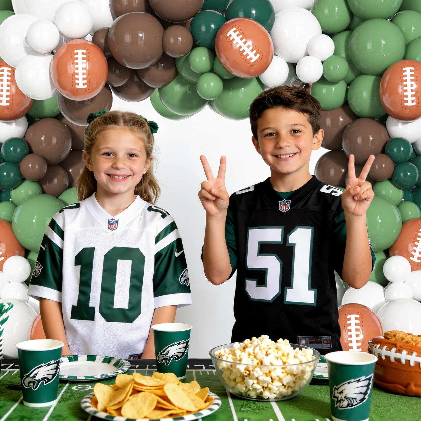Ouddy Party 170Pcs Football Balloon Arch Kit — Sage Green, Brown, White for Sports Themed Parties
