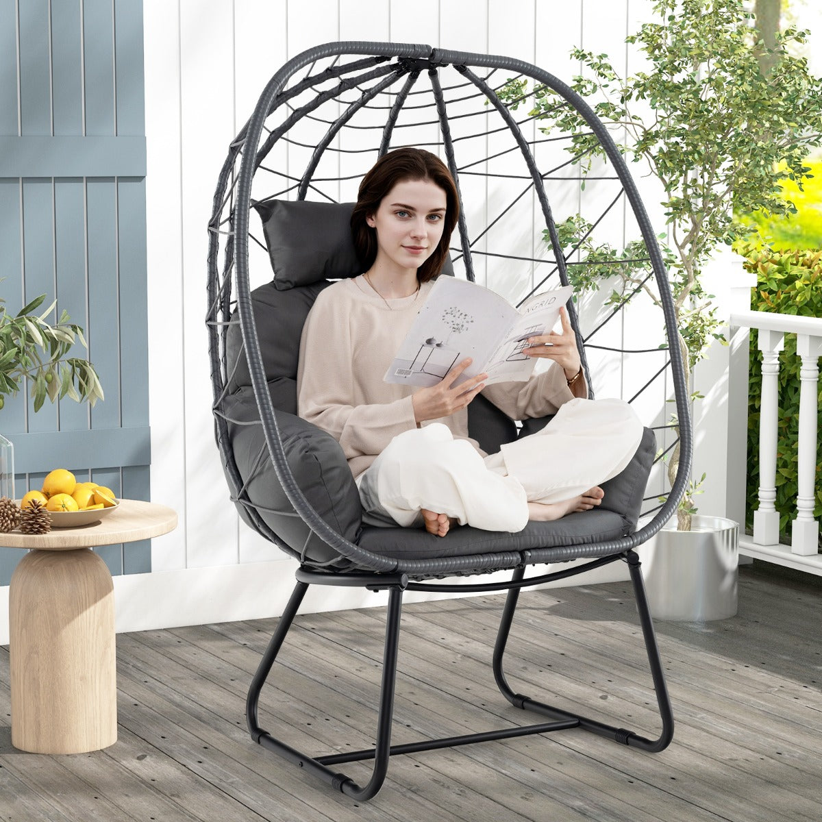 Indoor Outdoor Lounge Chair with Comfy Cushions and Sturdy Metal Frame-Beige