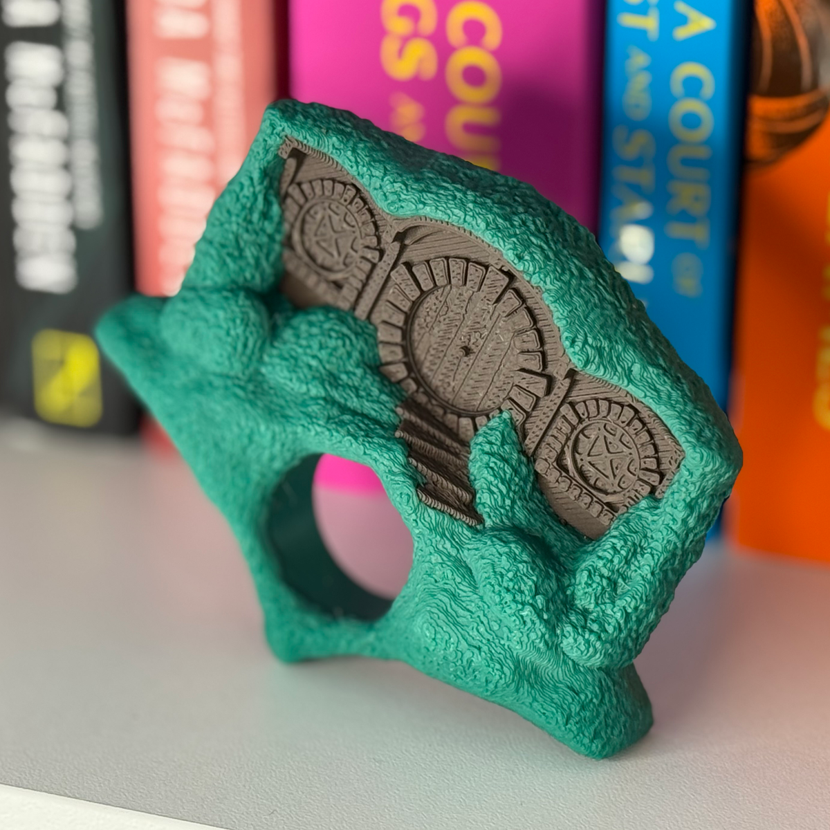 Shireville Book Page Holder | Cosy Cottage Thumb Ring for Readers