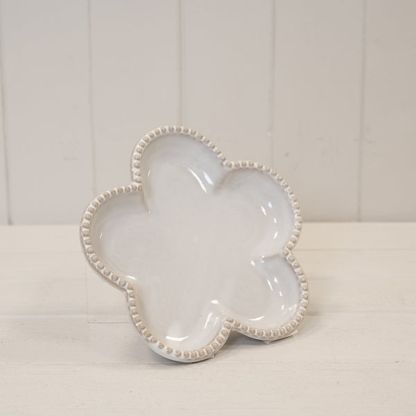 Natural Ceramic Flower Shaped Plate with Bobble Rim 17.8cmx 17.5cm x 2.9cm
