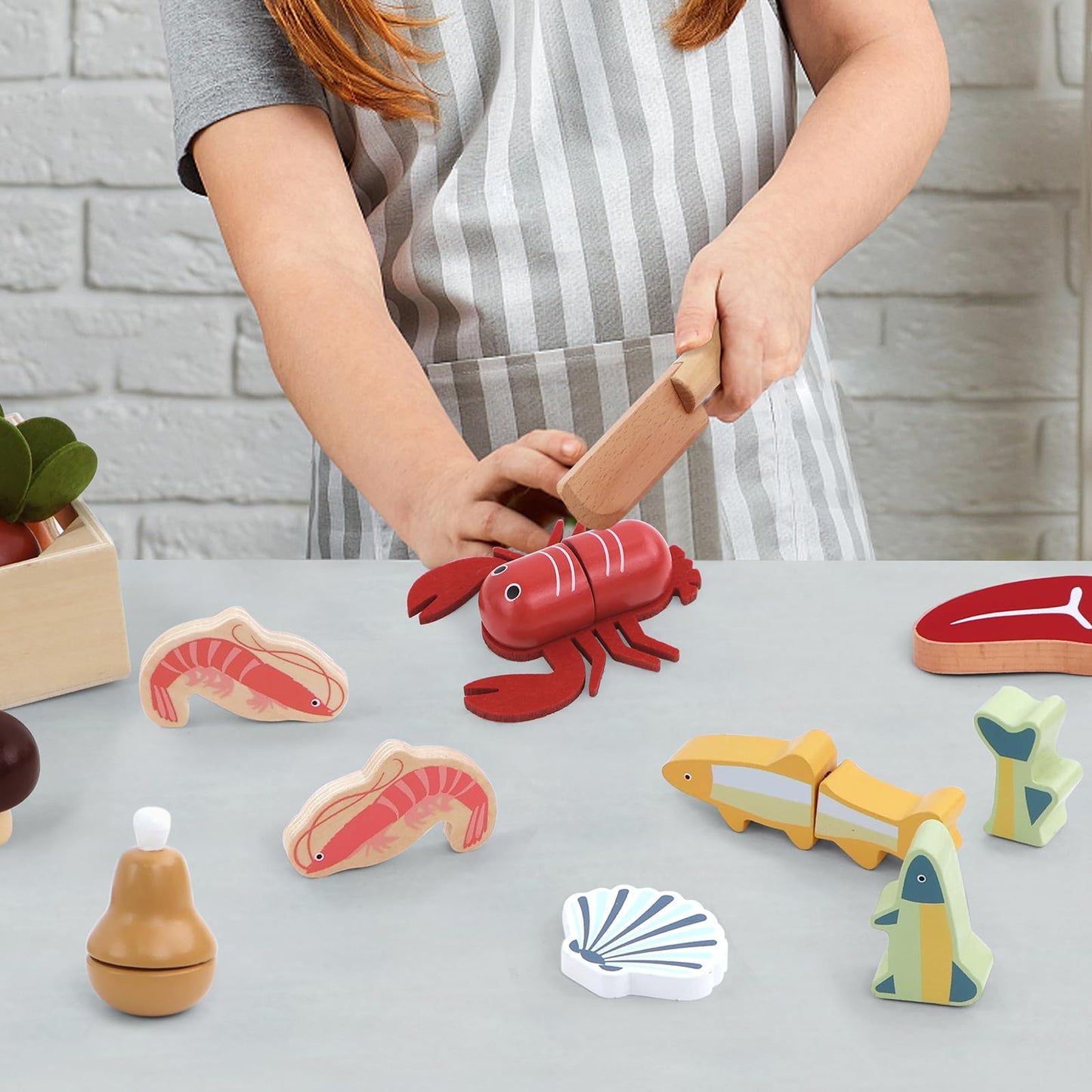 PairPear Wooden Seafood Cutting Set for Toddlers - Pretend Play Kitchen Toys