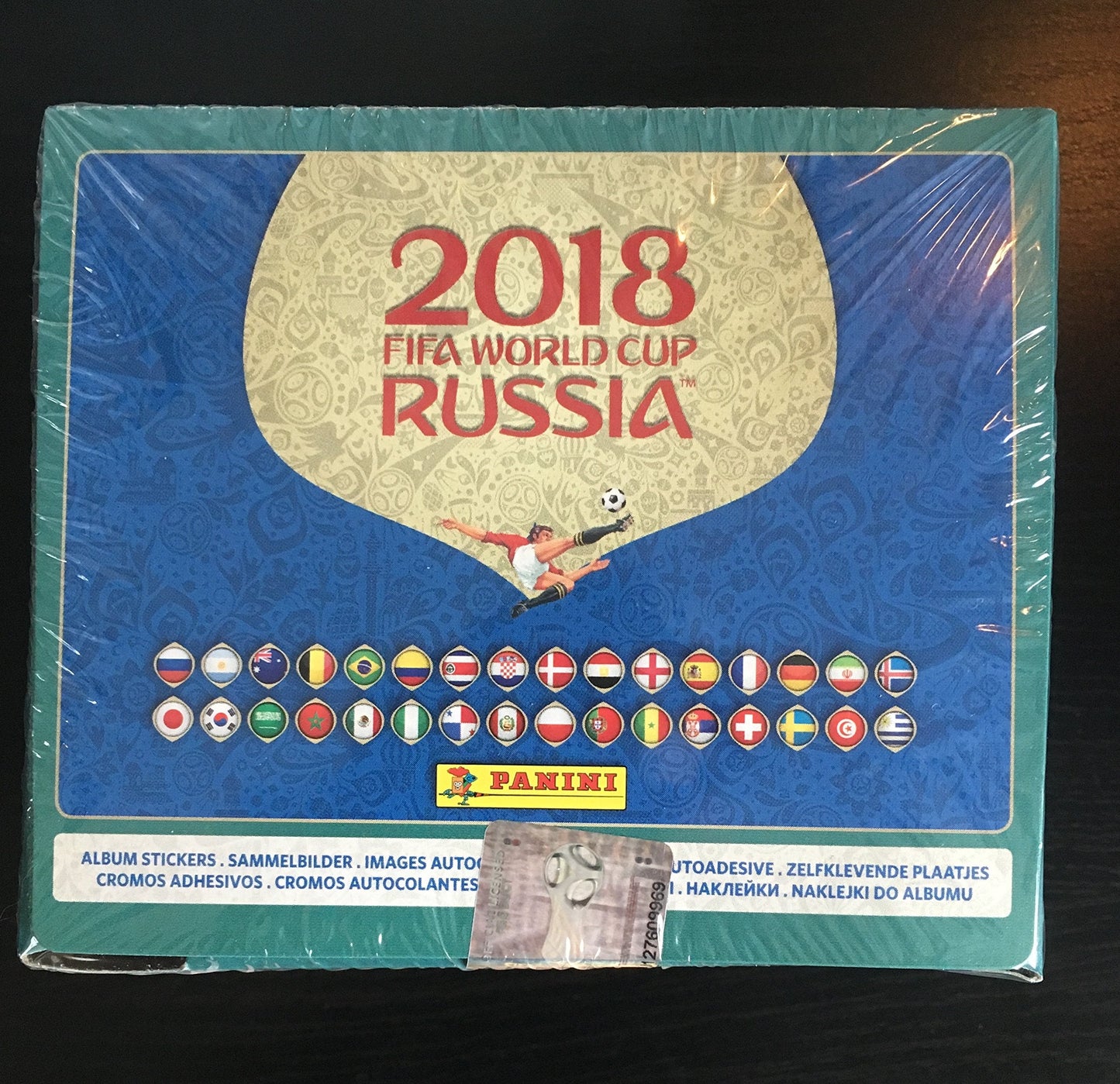 Panini Russia 2018 World Cup Sticker Box – International Version, 104 Packets