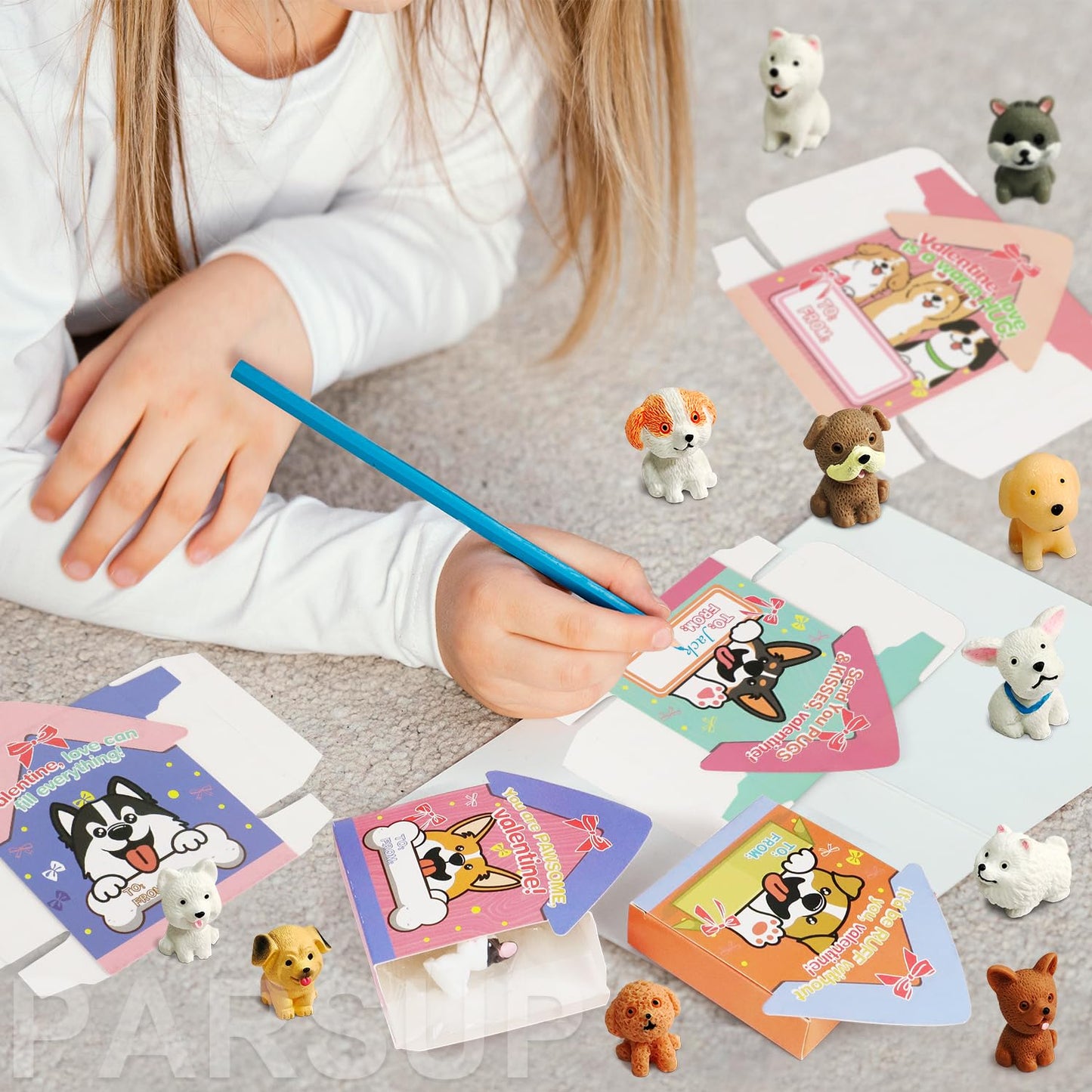 PARSUP Valentines Day Cards for Kids – 24-Pack with 3D Dog House and Puppy Figurines
