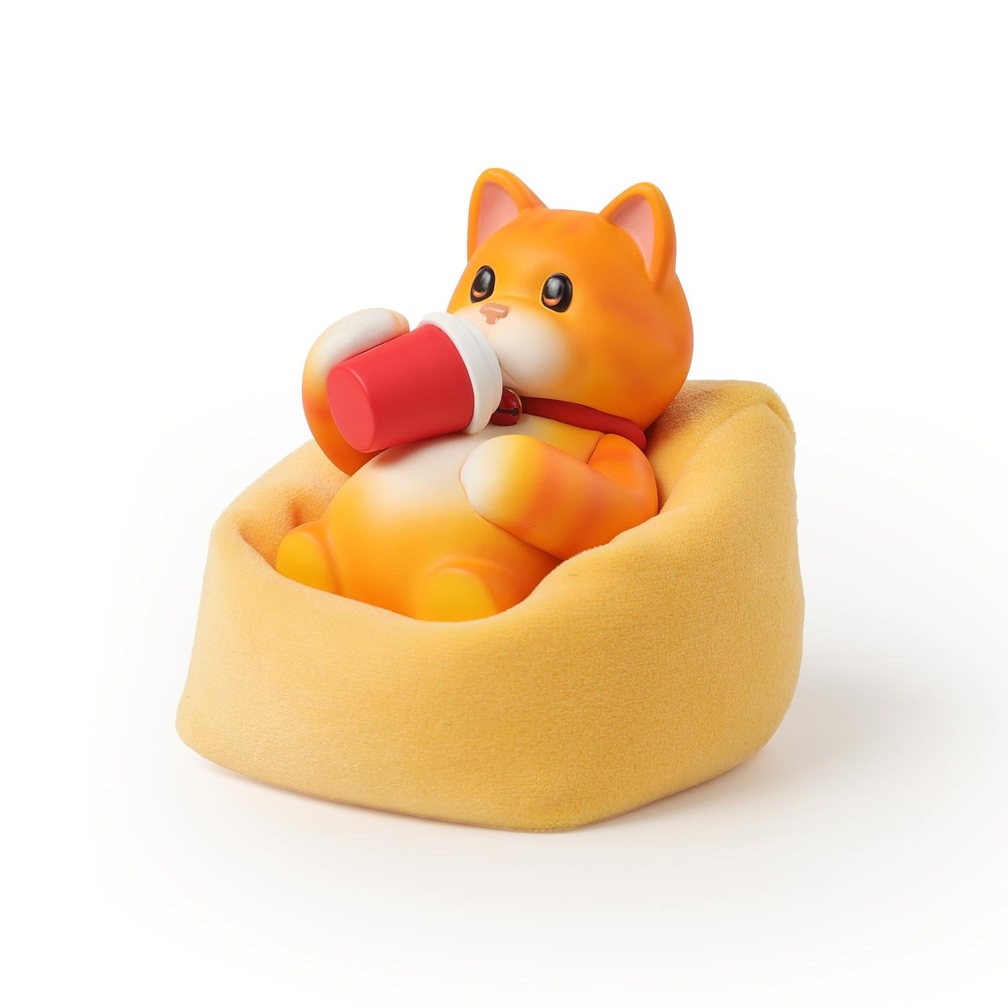 Party Animals Win Series Macchiato Action Figure with Detachable Sofa - 3.35in PVC Collectible