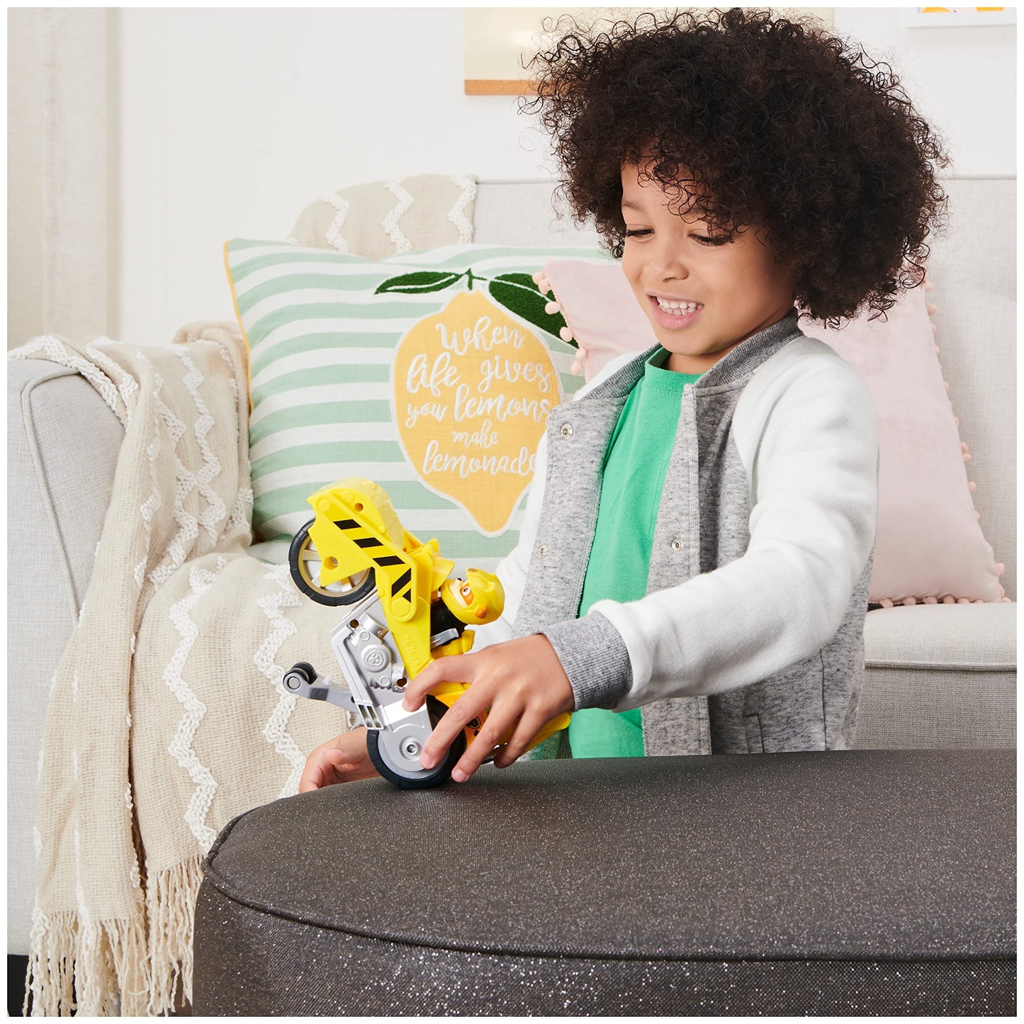PAW Patrol Moto Pups Rubble Deluxe Vehicle – Wheelie Pull-Back & Figure