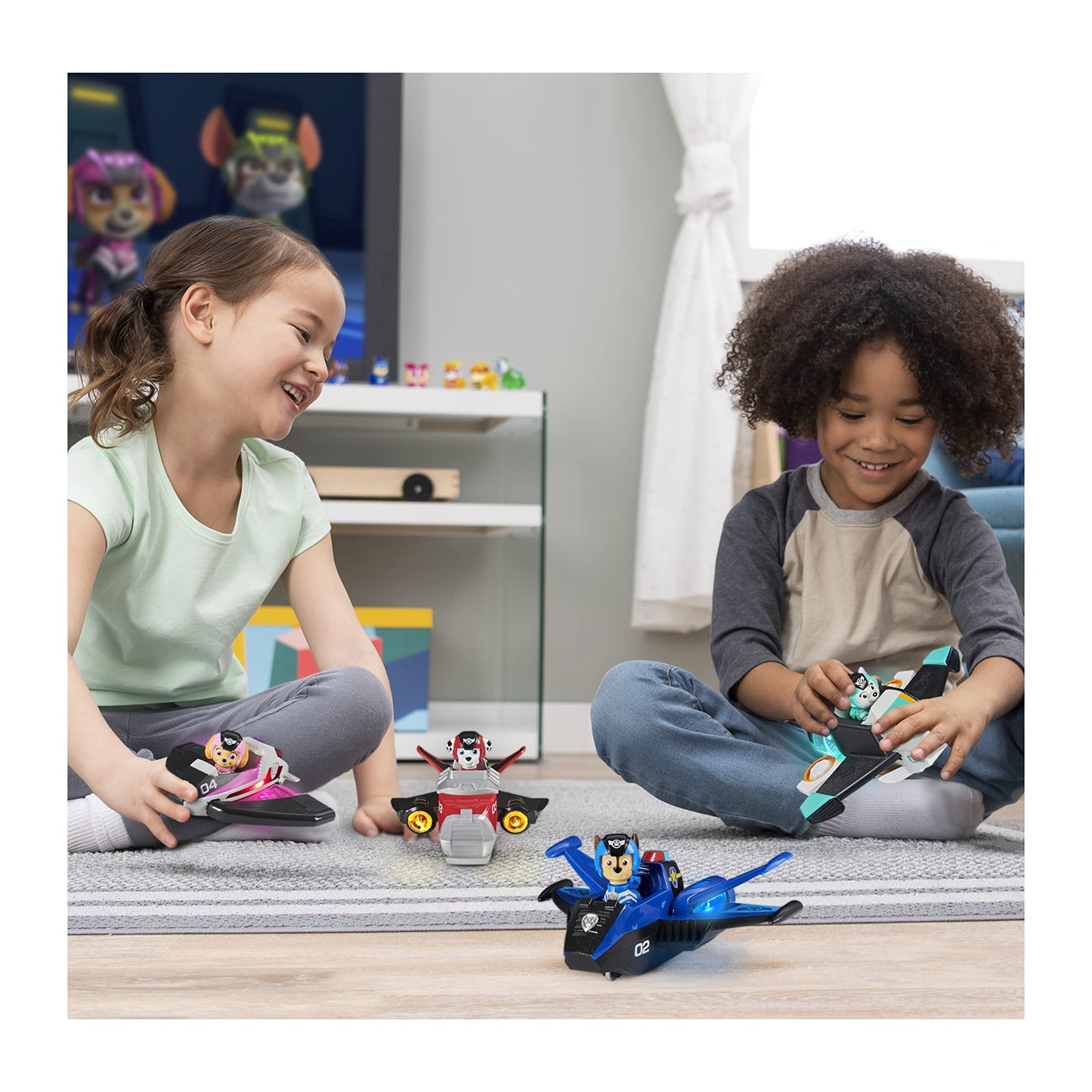 Paw Patrol Jet to the Rescue Chase Deluxe Transforming Vehicle with Lights & Sounds