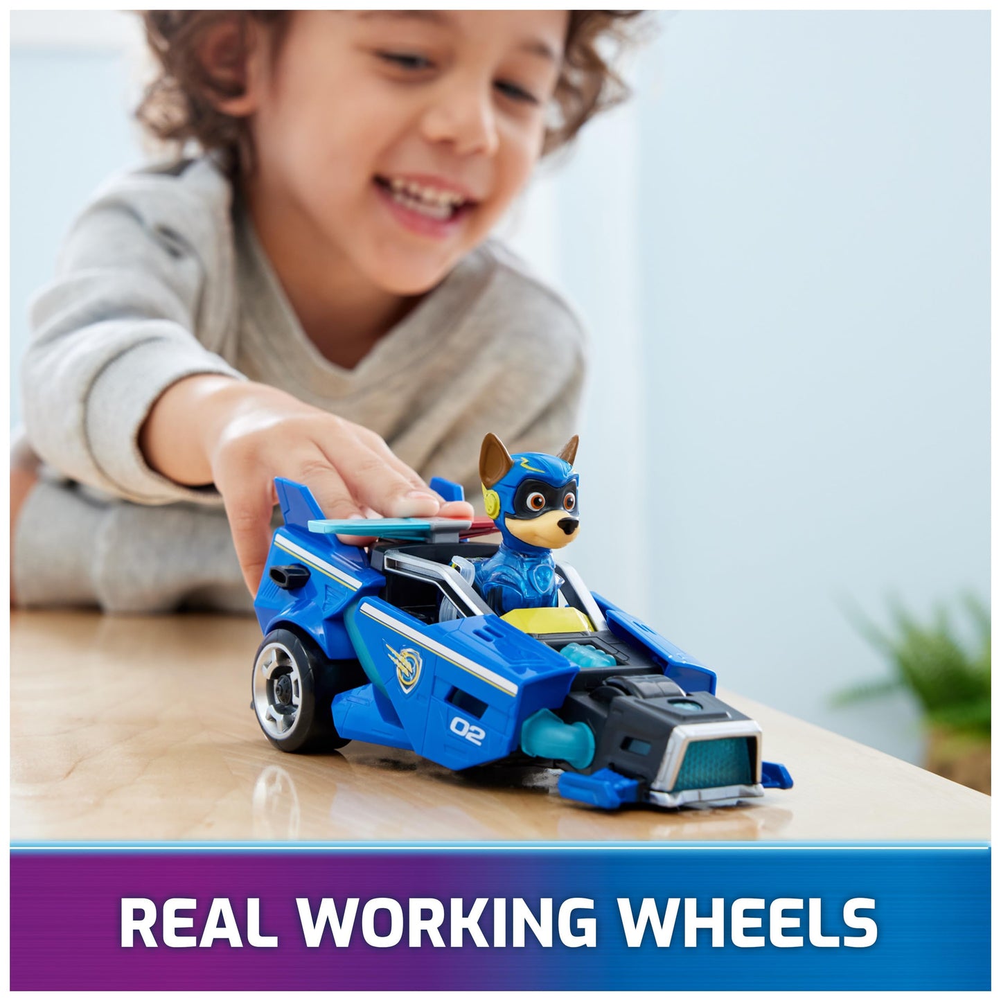 PAW Patrol: The Mighty Movie Chase Mighty Pups Rescue Car with Lights & Sounds – 7-Inch Toy Vehicle for Kids 3+