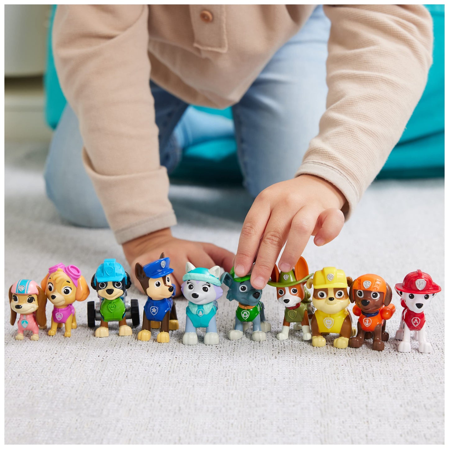 PAW Patrol 10th Anniversary: All Pups On Deck Gift Pack – 10 Collectible Figures for Kids 3+