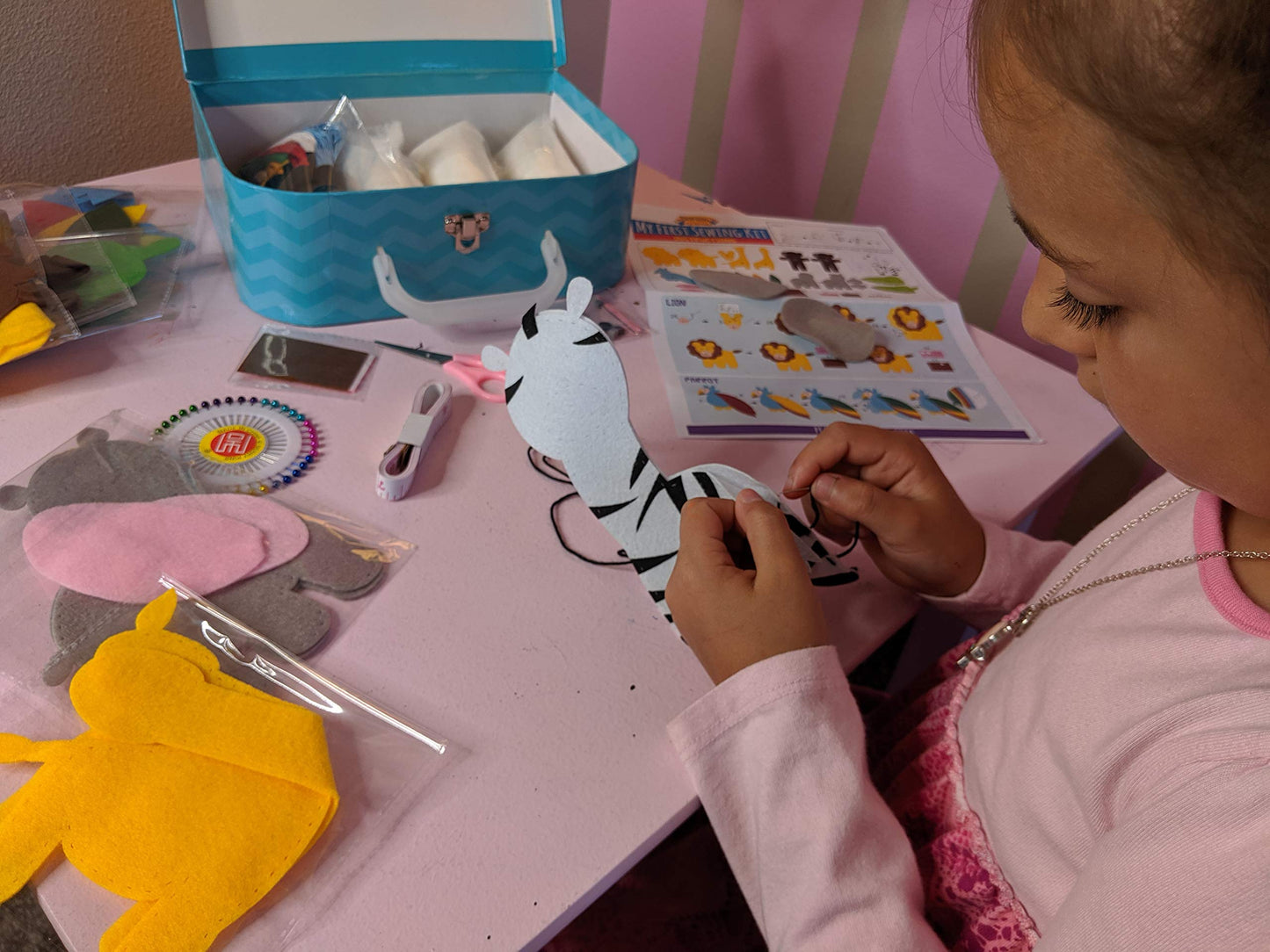 Peachy Keen Crafts Kids Sewing Kit | Learn to Sew for Ages 8-12 | 6 Felt Projects
