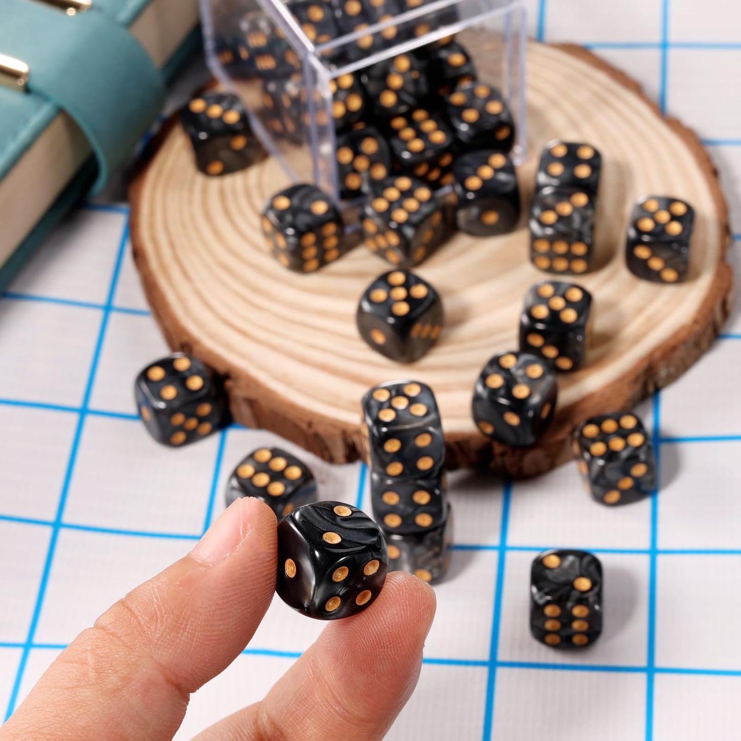 PECHOI 36-Piece Pearl Pattern Mini Dice Set – 12mm D6 with Portable Box