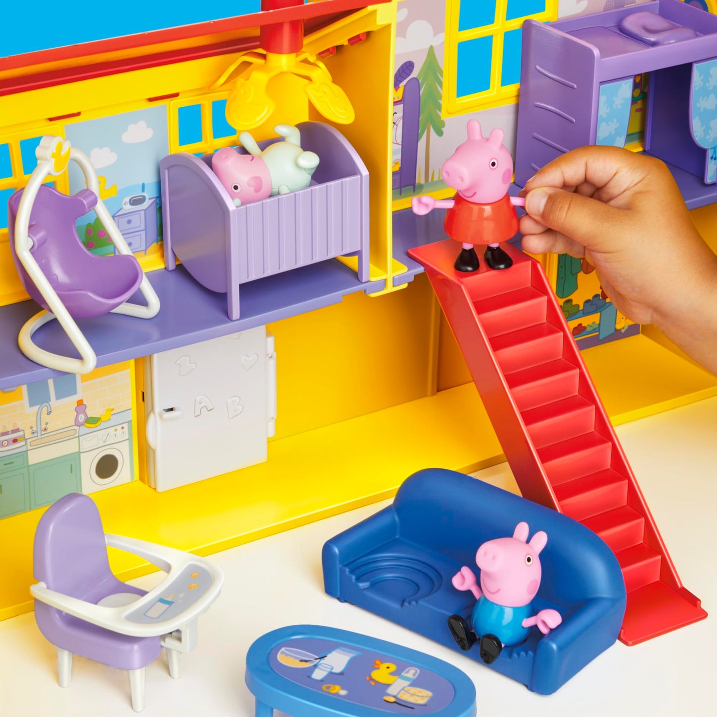 Peppa Pig Big Family House Playset with Baby Evie – 2025 Edition (3 Figures, 11 Accessories)