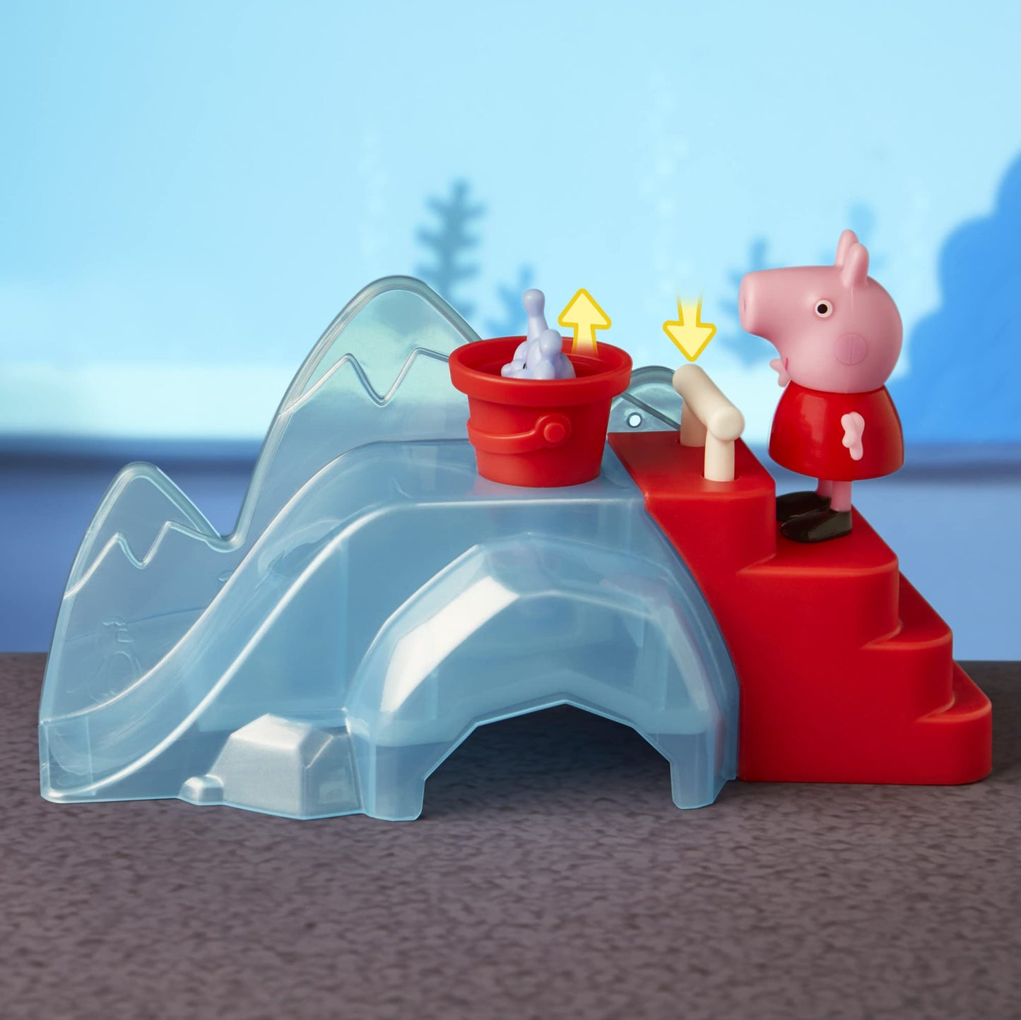 Peppa Pig Peppa’s Adventures Aquarium Adventure Playset – 4 Figures & 8 Accessories | Ages 3+