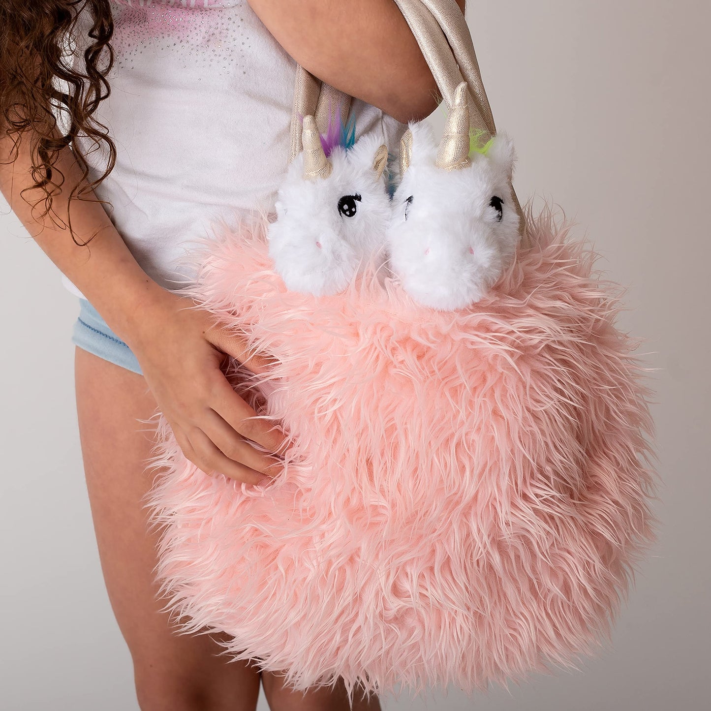 Perfectto Design Unicorn Toy Set for Girls Ages 3-6 – 4-Piece Plush Set with Mommy & Baby Unicorns, Blanket & XL Pink Purse